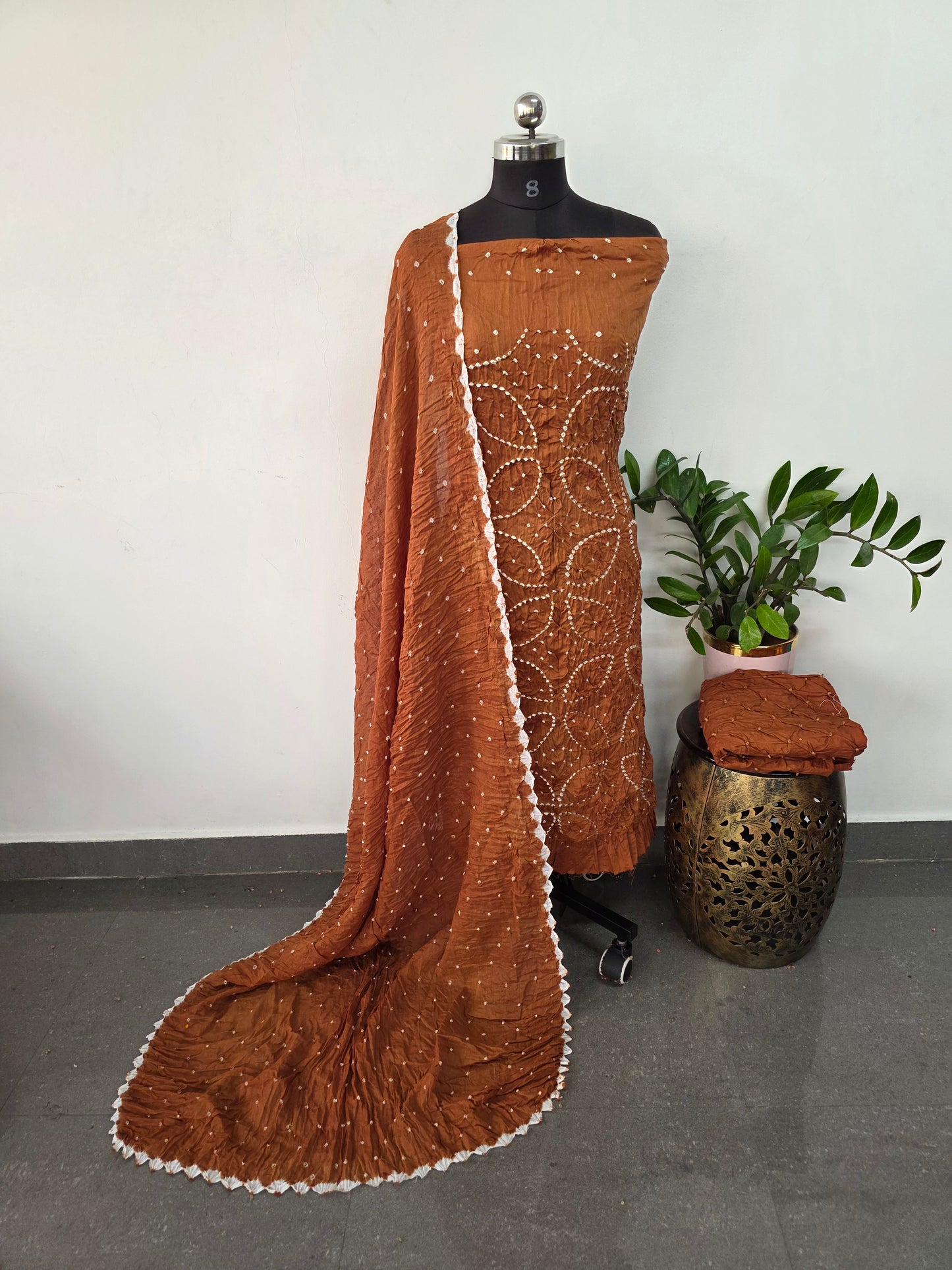 Handcrafted bandhani cotton set -B101