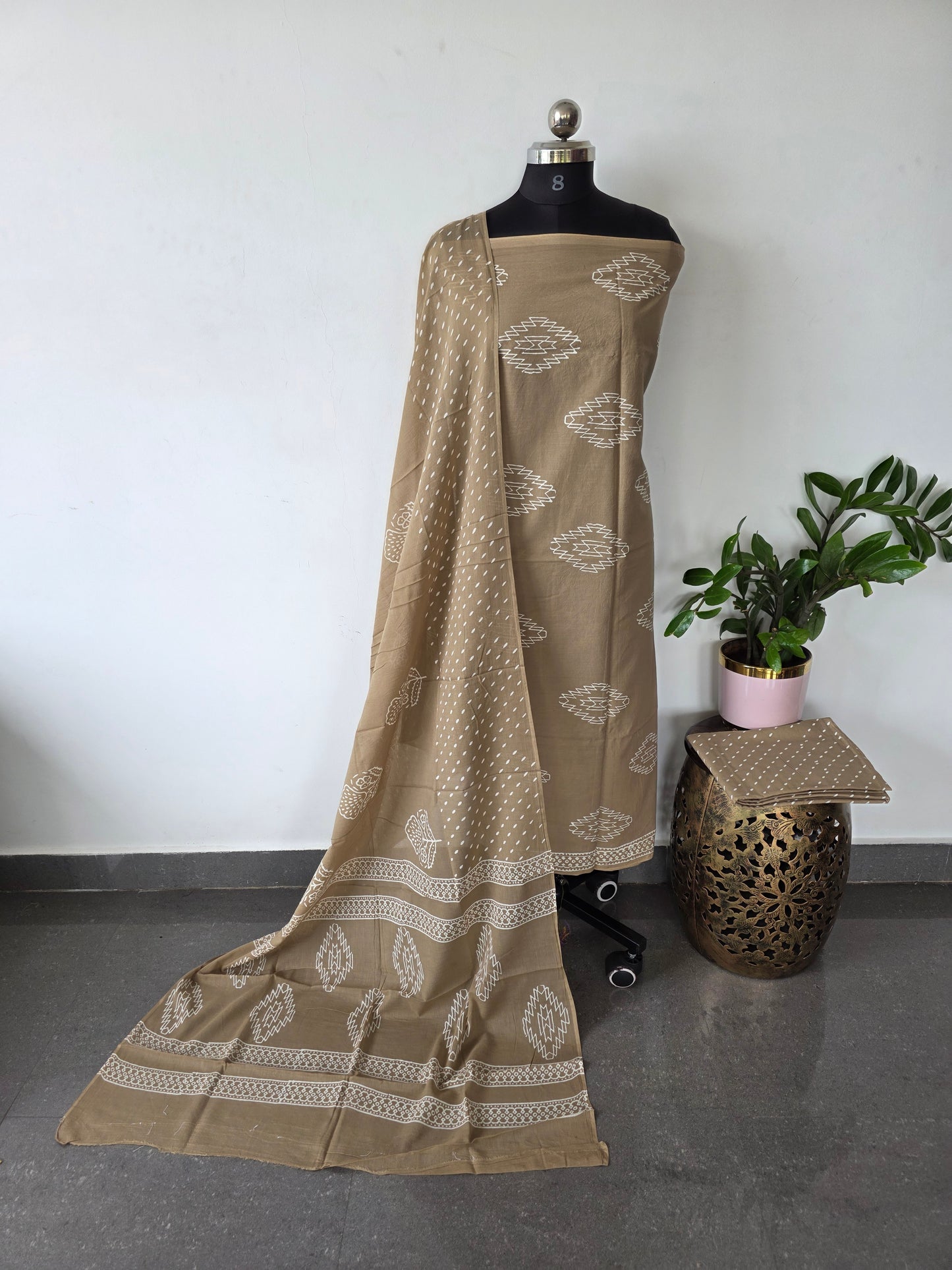 Handblack jaipuri cotton set - CLA330
