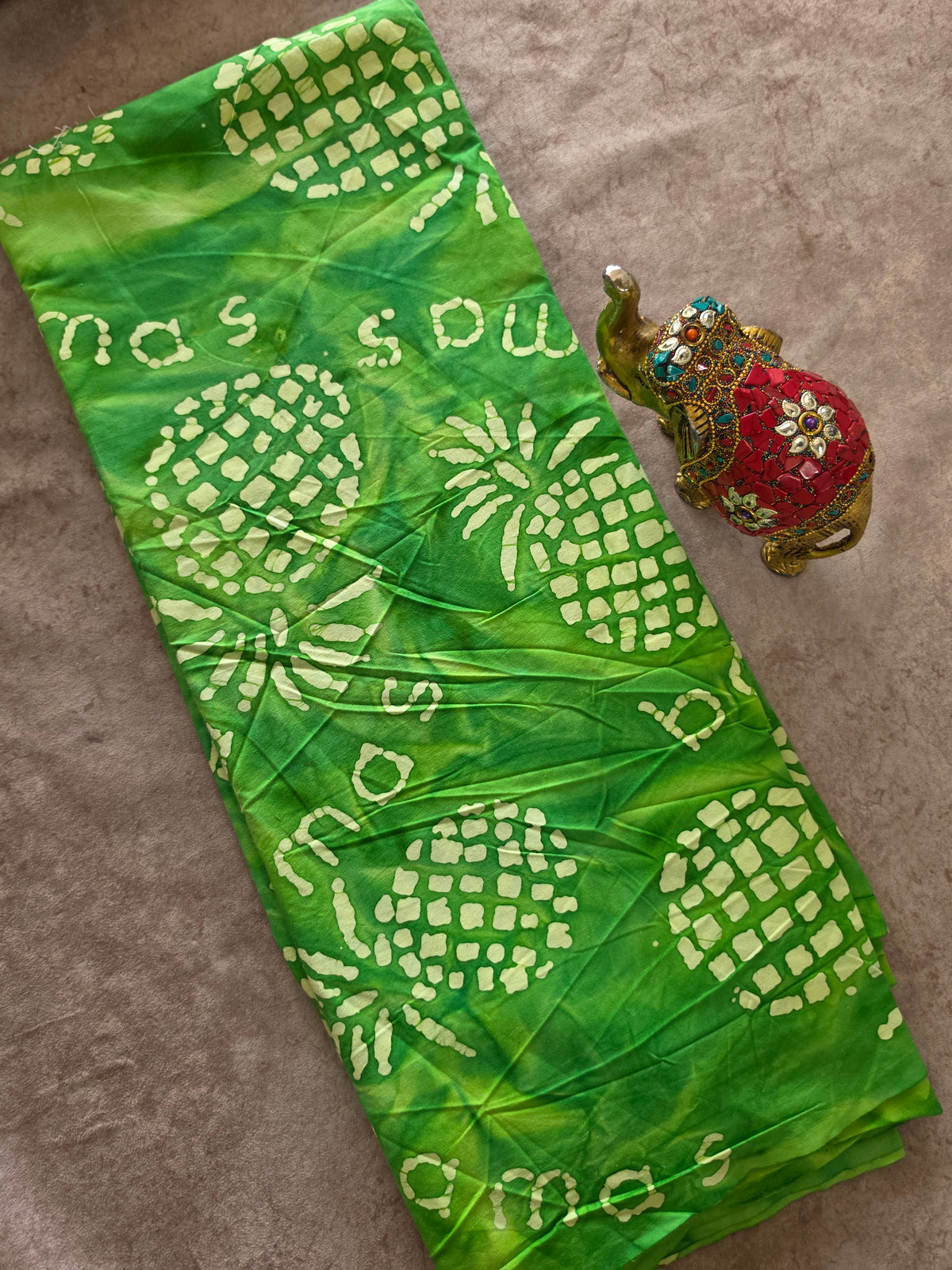 Handcrafted batik cotton running material -HB157