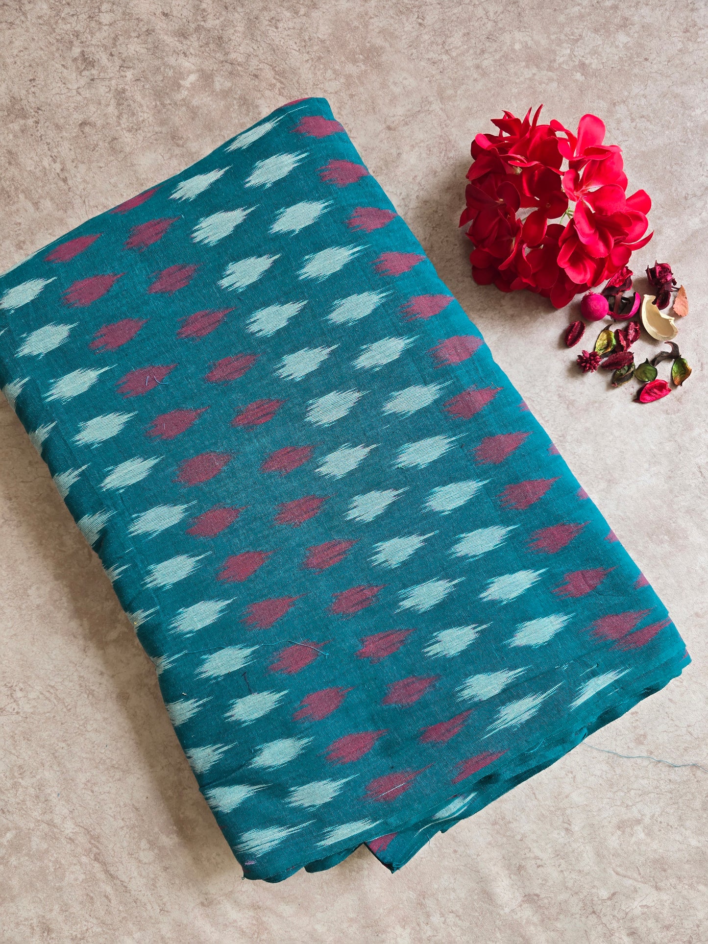 Pochampally ikkat running material ( 0.5 mtrs ) - MZ5