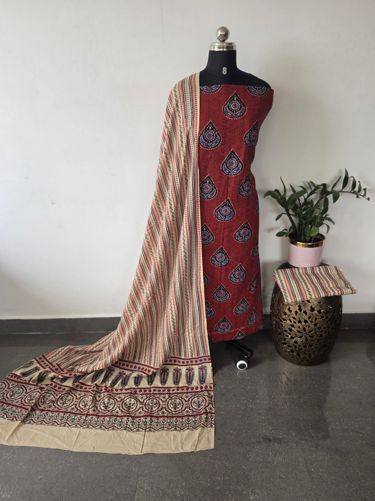 Handcrafted hakoba ajrakh cotton set -HZ348