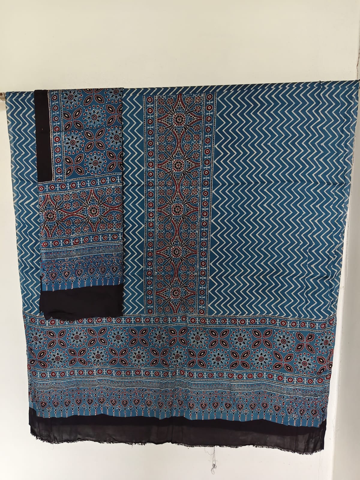 Handcrafted ajrakh modal silk set - HZ185