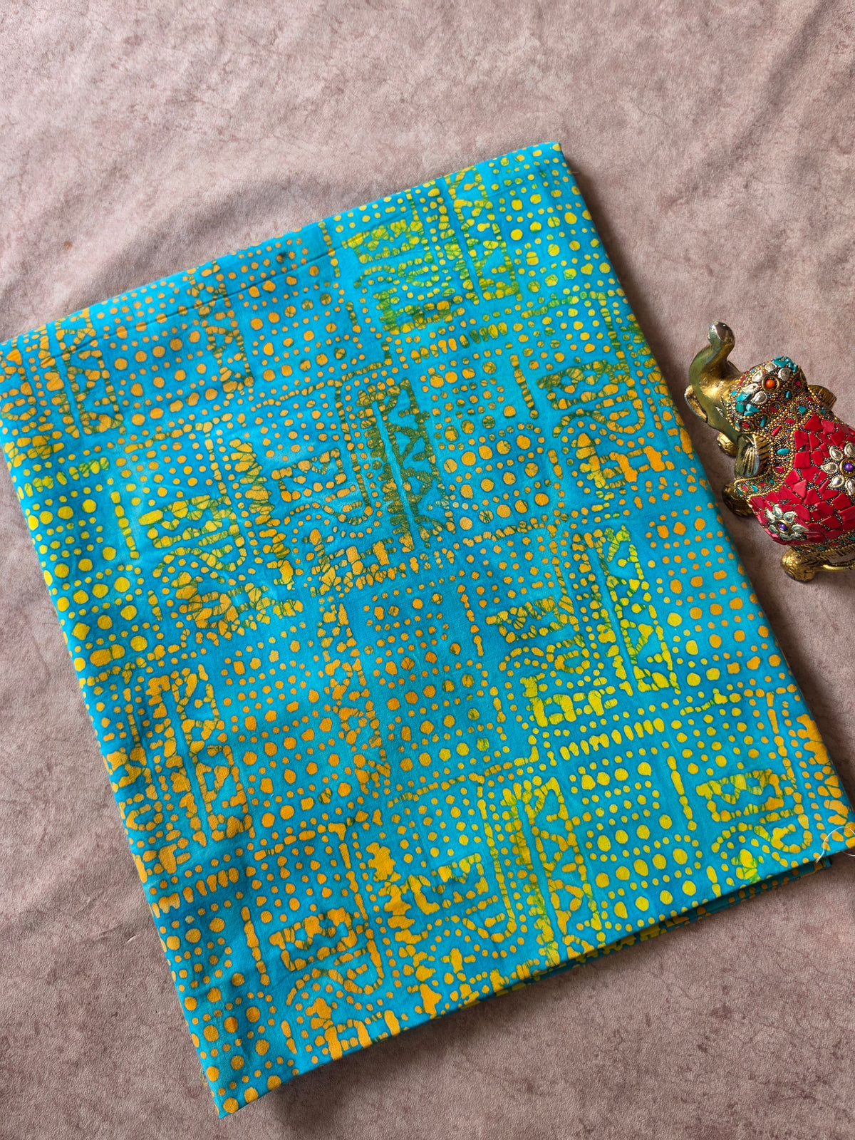Handcrafted batik cotton running material -HB57
