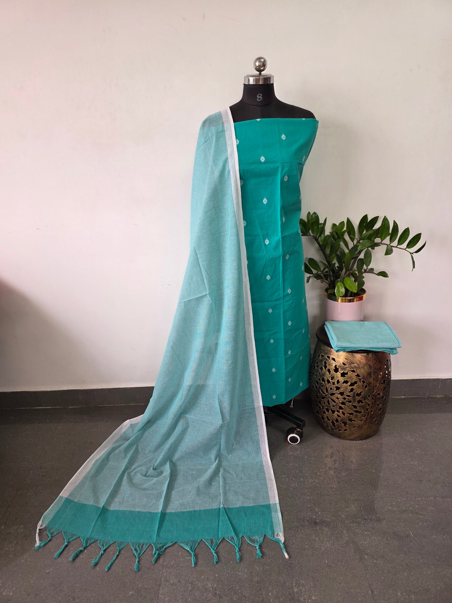 Pure handloom cotton set with jacquard butta - HJ67