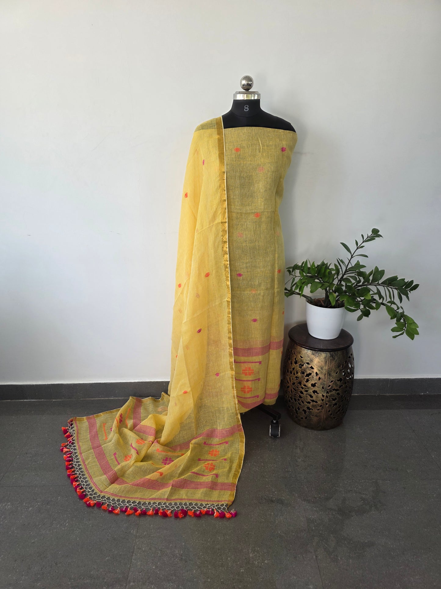 Premium handloom linen jamdhani set - Rt19