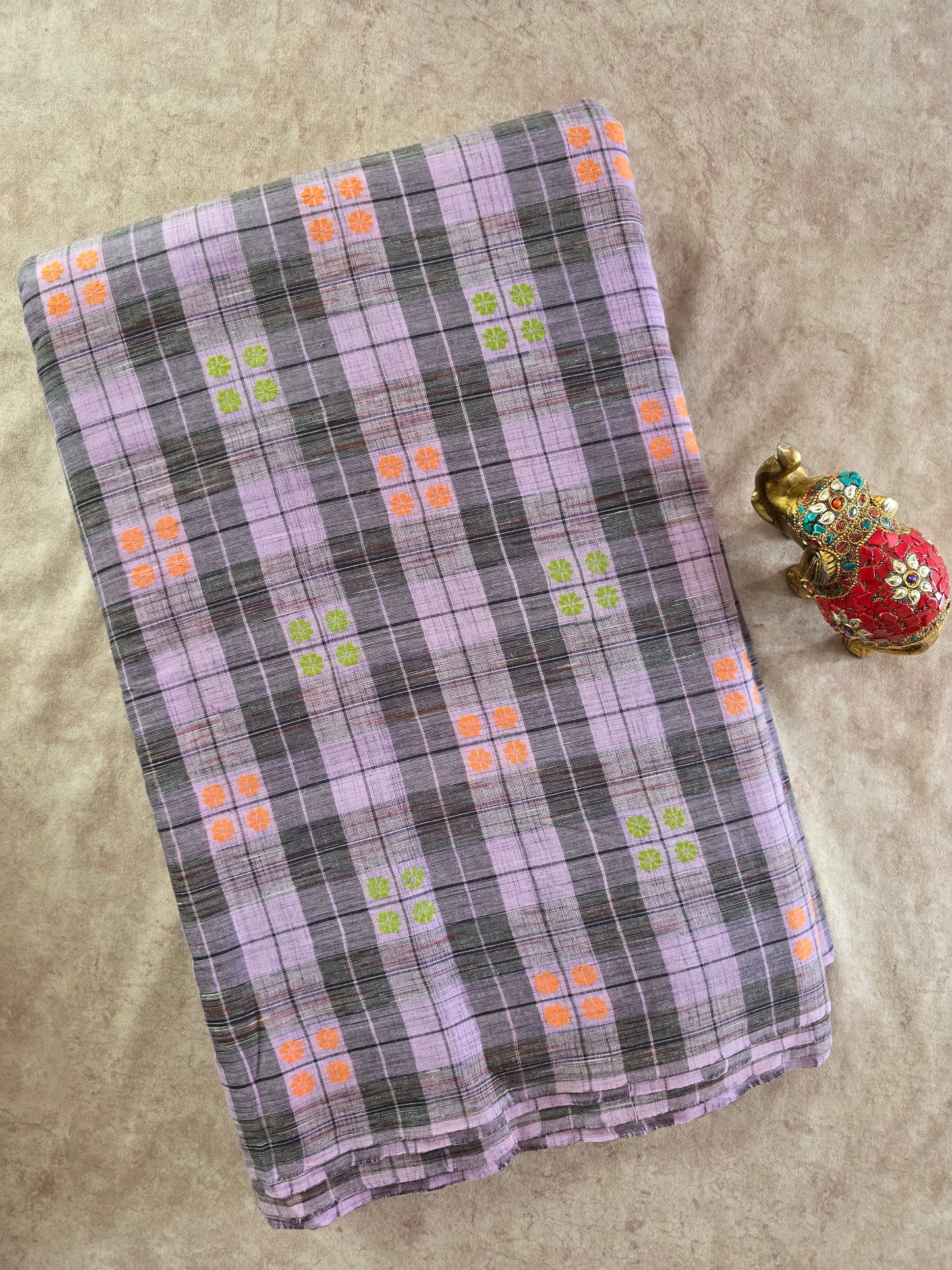 Checked dobby south cotton running material (0.5 mtrs) - HRM323