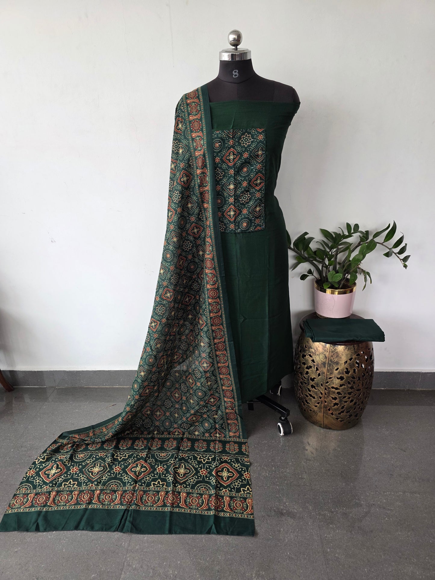 Fancy silk set - DM144