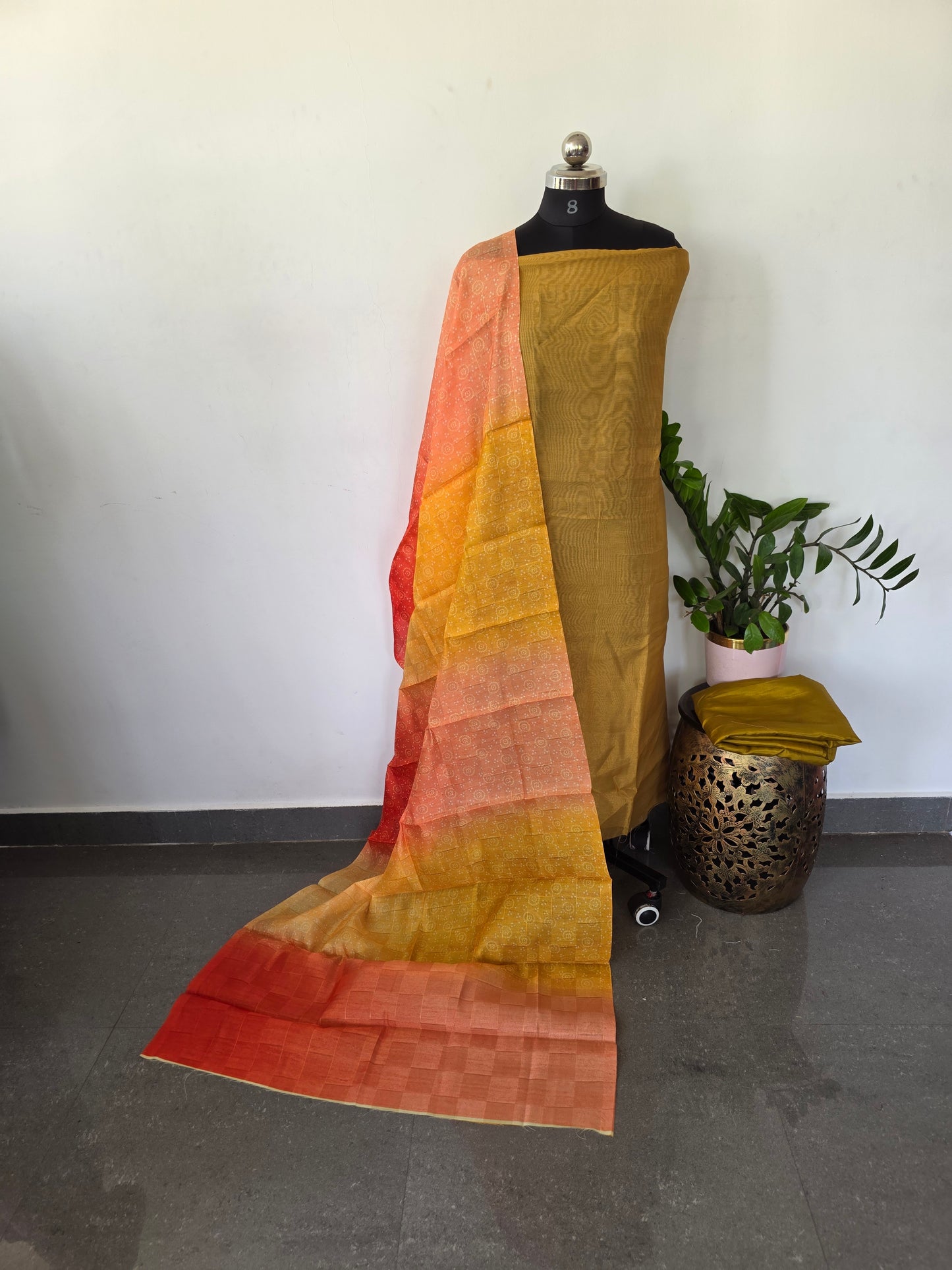 Fancy tissue silk set - CLA111