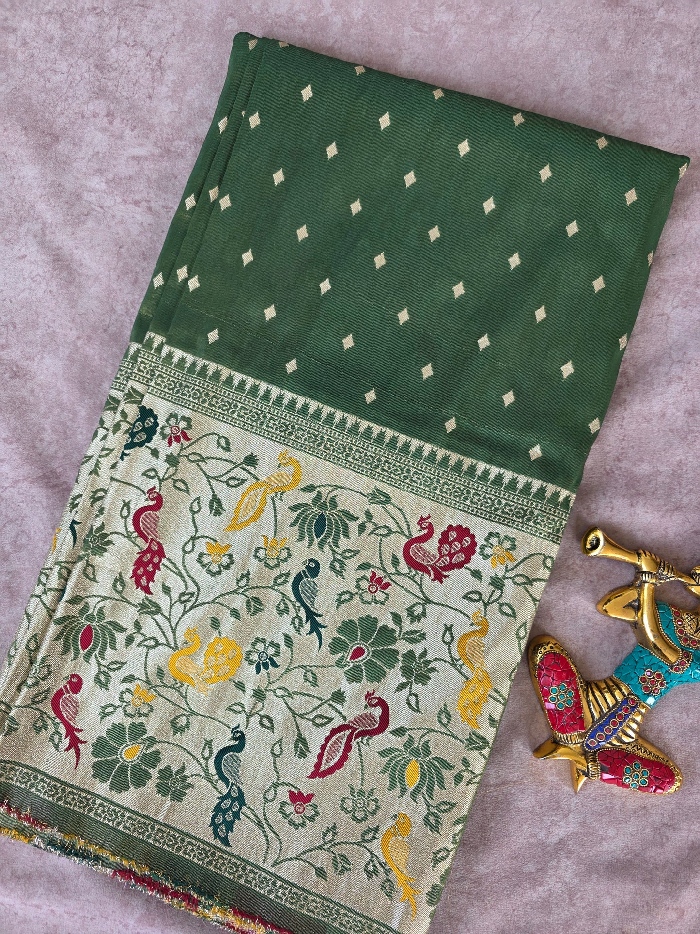 Premium cosmos paithani silk running material - PRM1