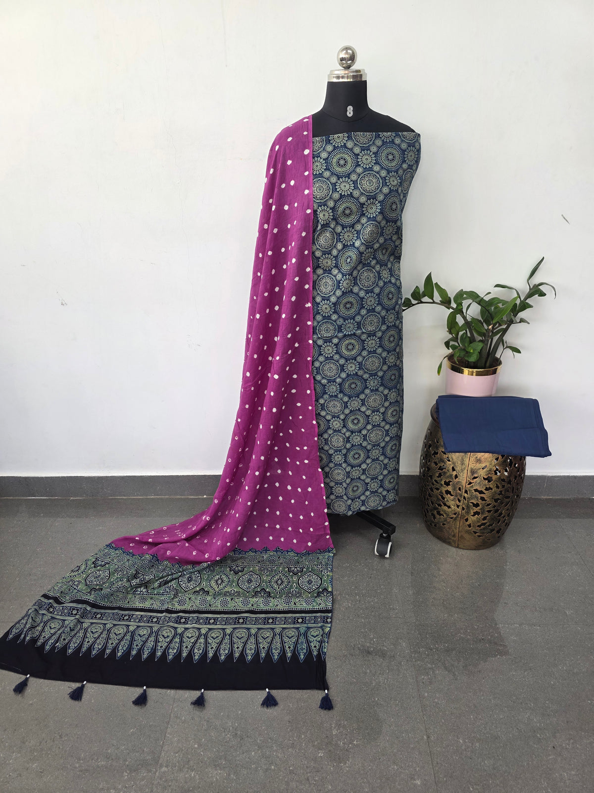 Handcrafted ajrakh cotton set with bandhini duppatta-HZ356