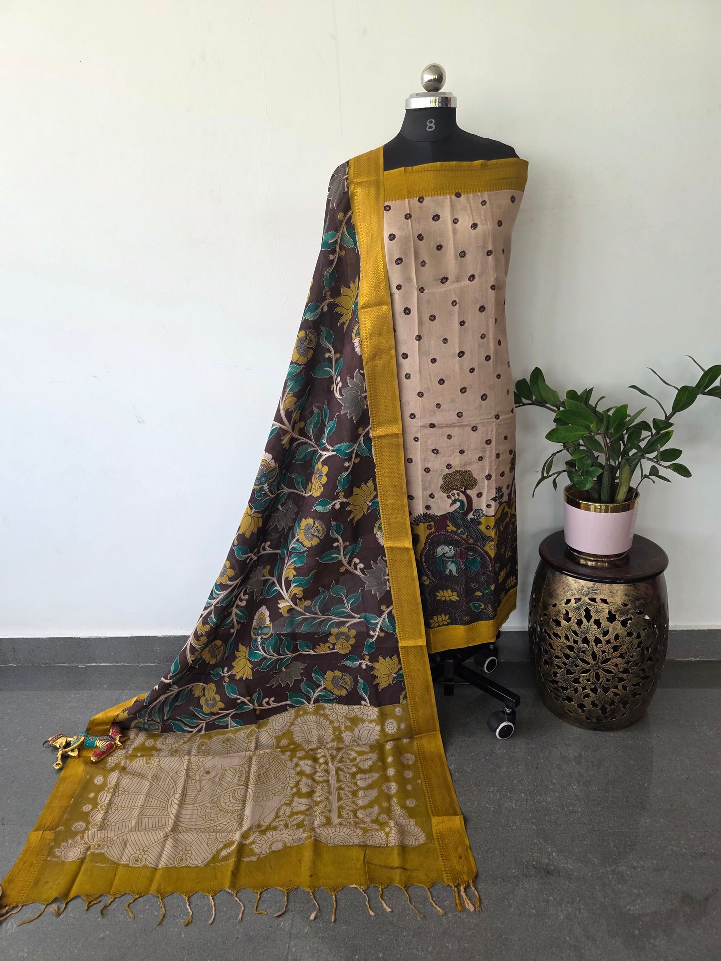 Kalamkari katha- Chennuri pure kalamkari silk set - AK389