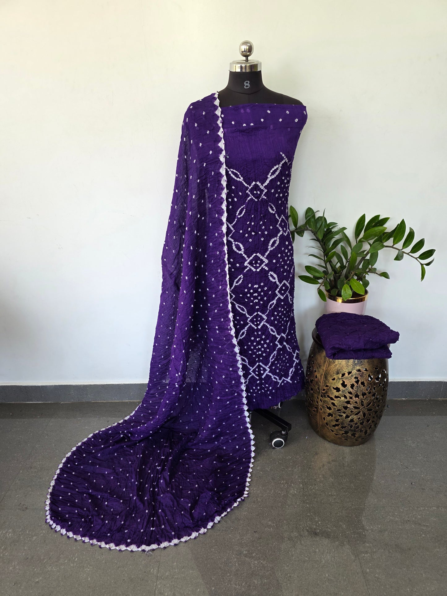 Handcrafted bandhani cotton set -B64