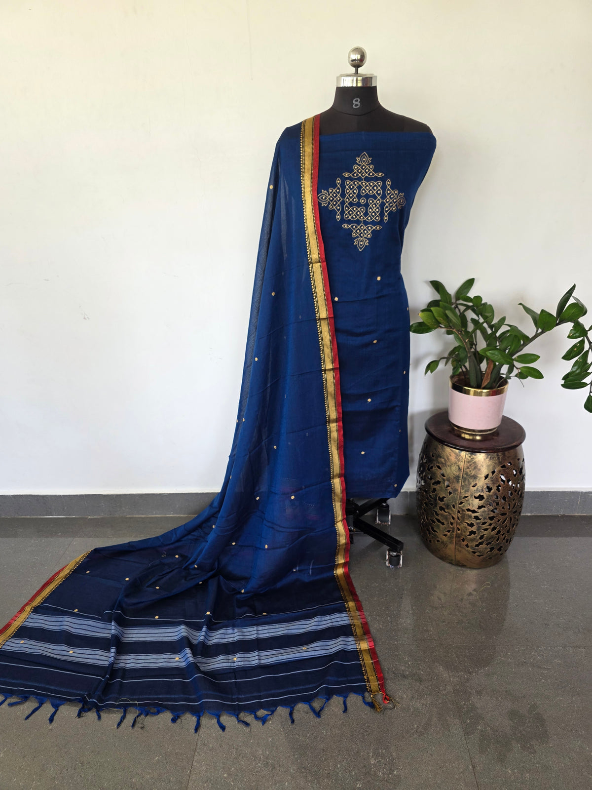 Kolam Embroidery Narayanapet salwar (4.5 mtrs) -Na466