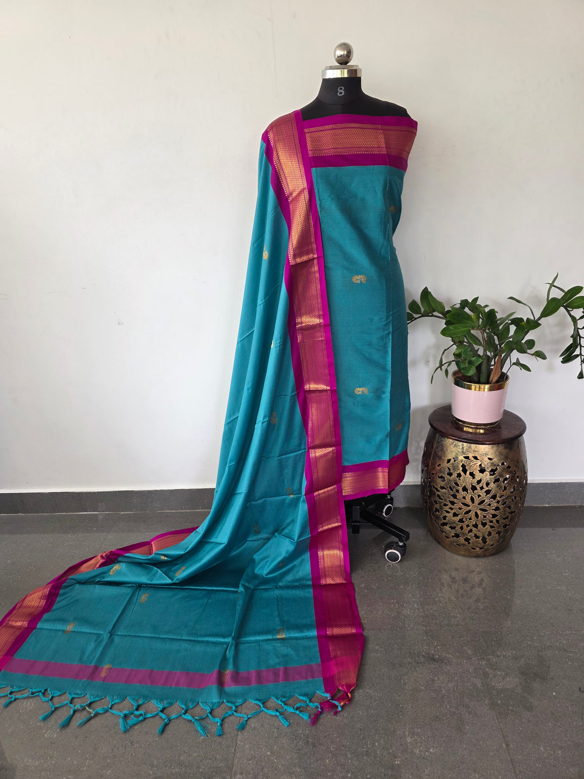 Kovilpattu soft silk set (4.5 mtrs) -NA596