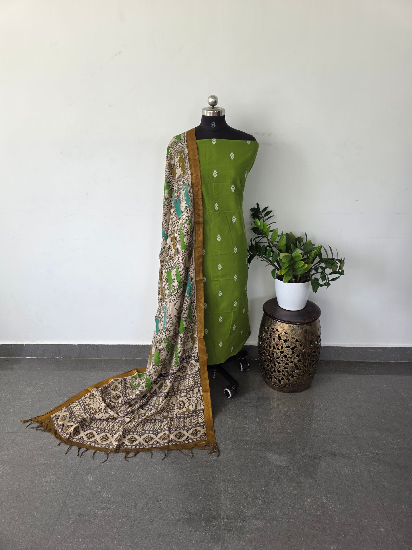 Premium mercerised pure cotton top with pure Kalamari silk shawl - MW1