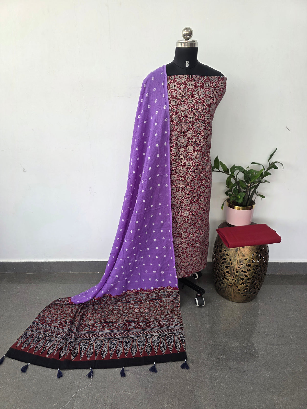 Handcrafted ajrakh cotton set with bandhini duppatta-HZ354
