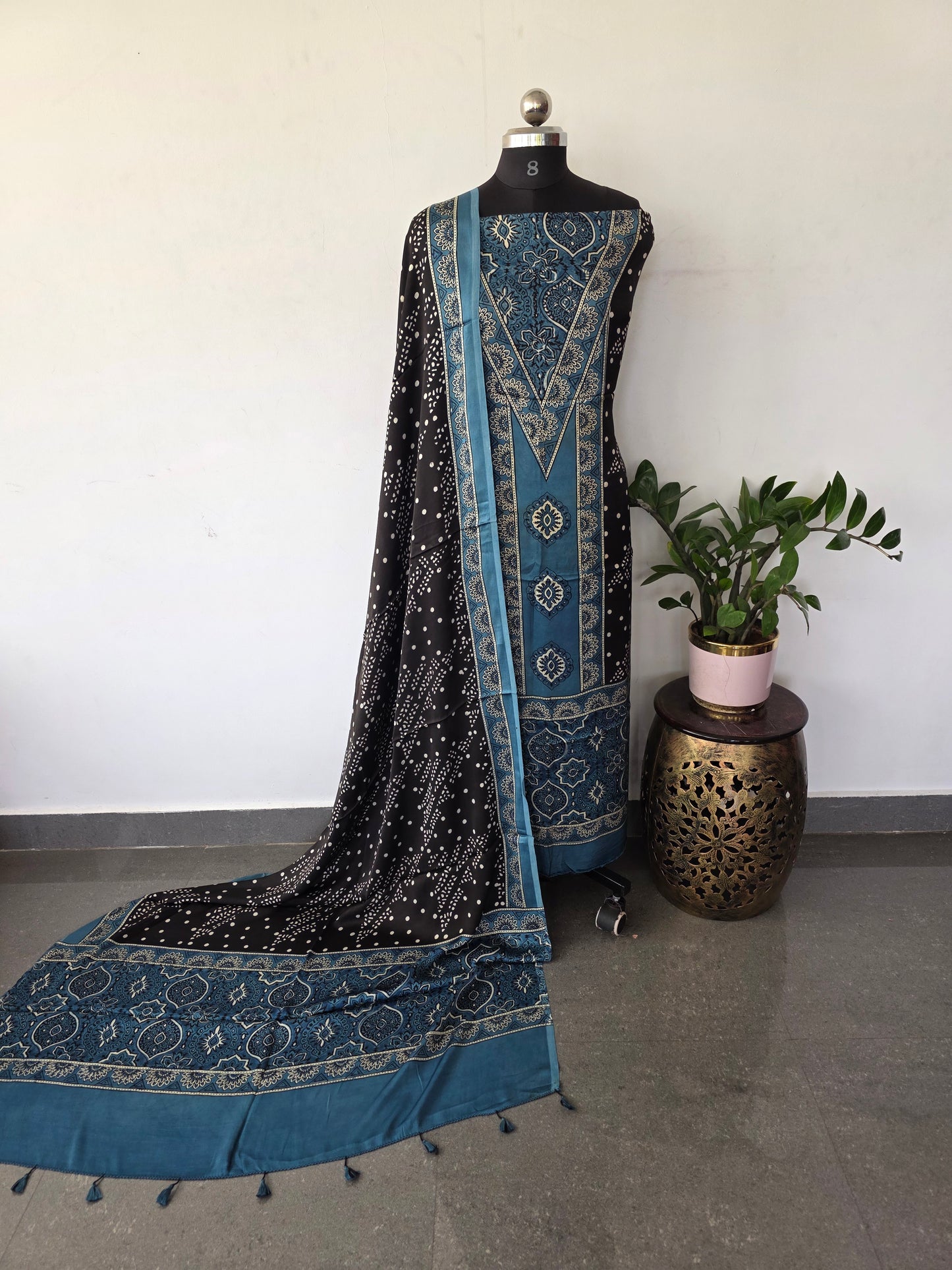 Handcrafted ajrakh modal silk set - HZ224