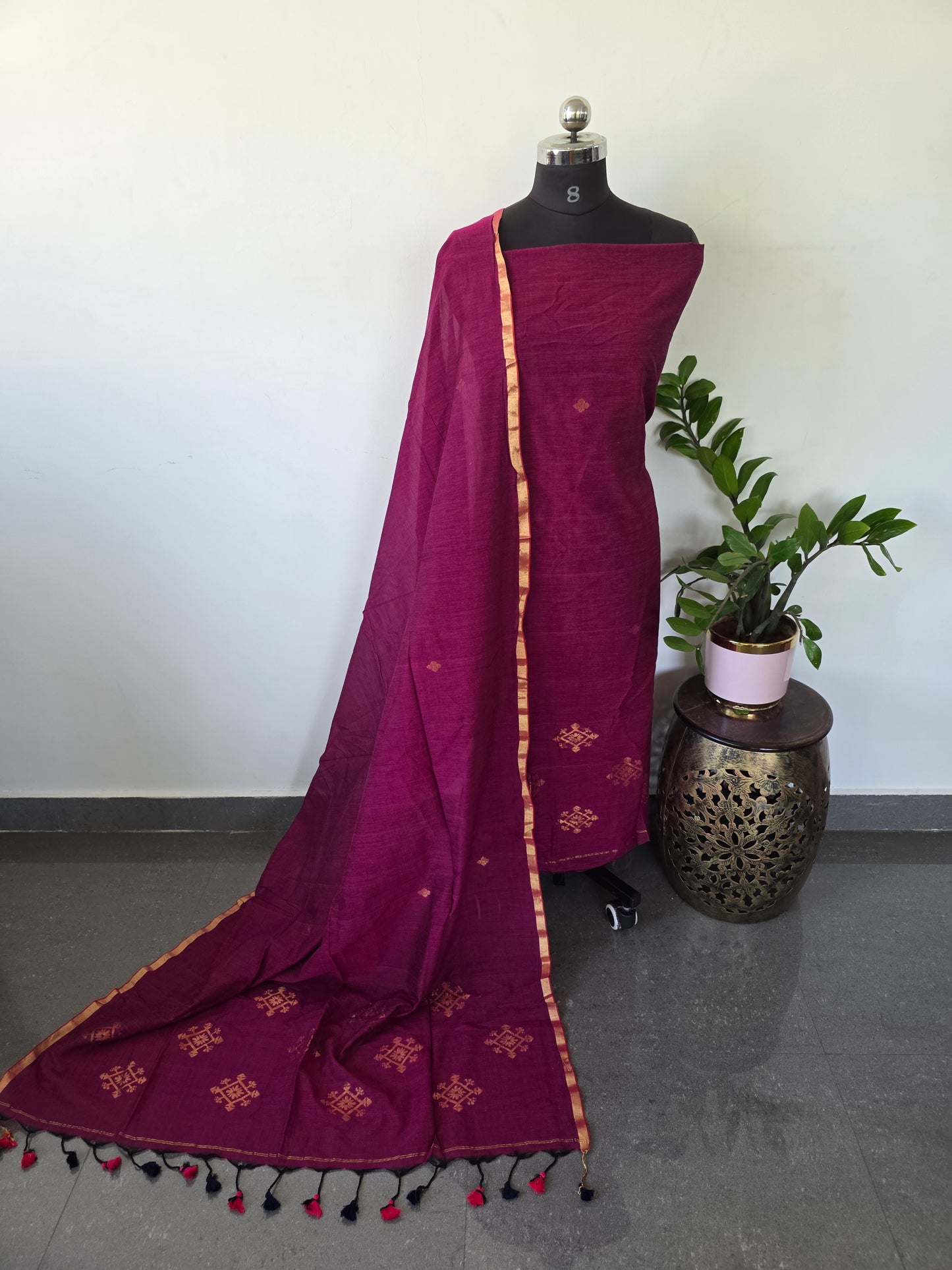 Handloom mul khadi cotton jamdhani set - MUL168