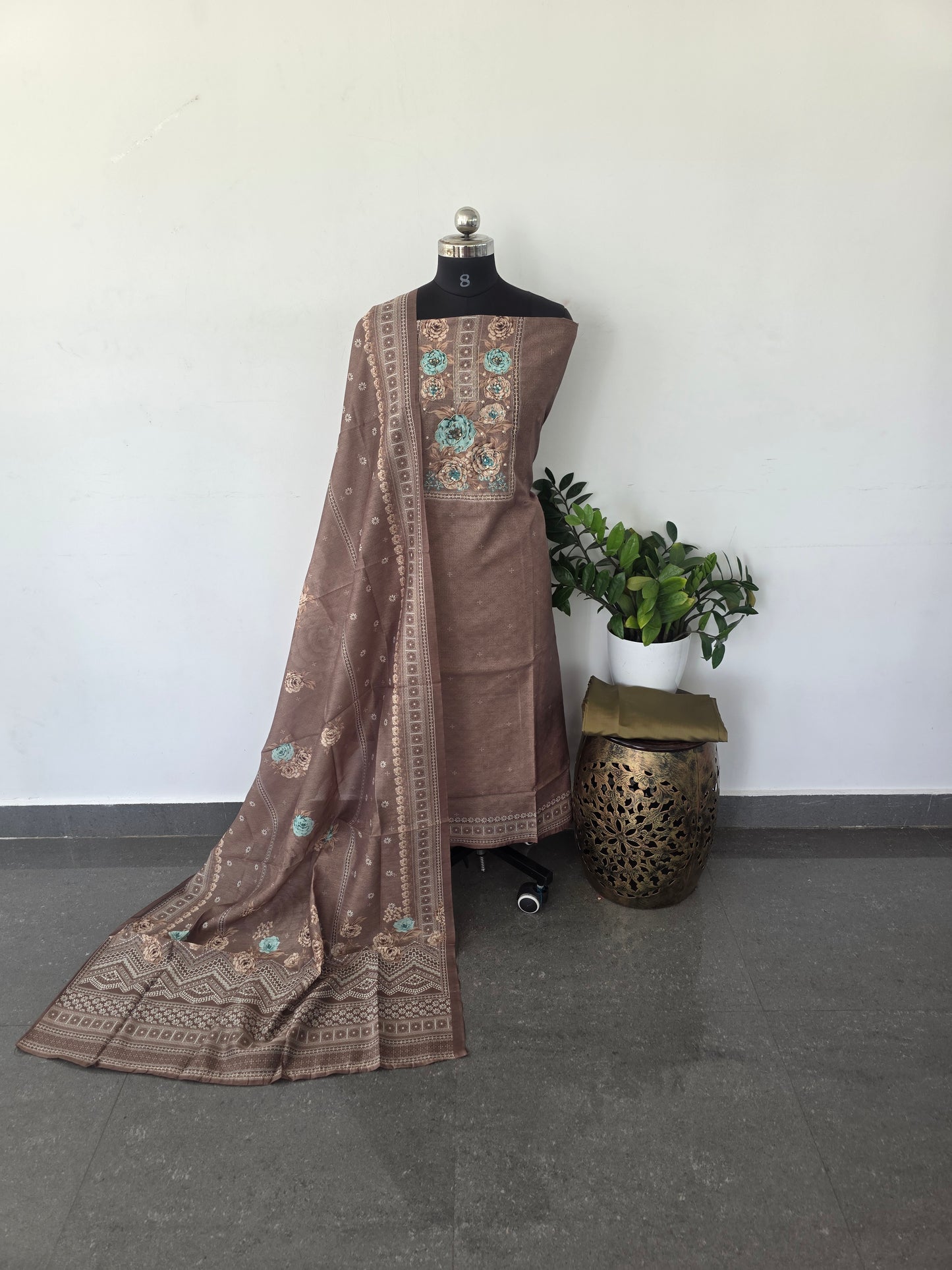 Premium fancy chanderi silk set - DS39