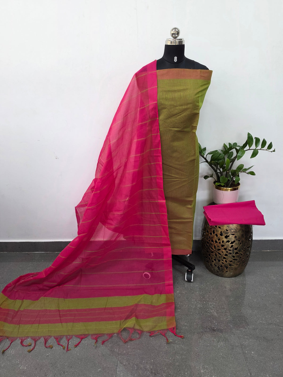Mangalagiri cotton set with plain border -MAA256