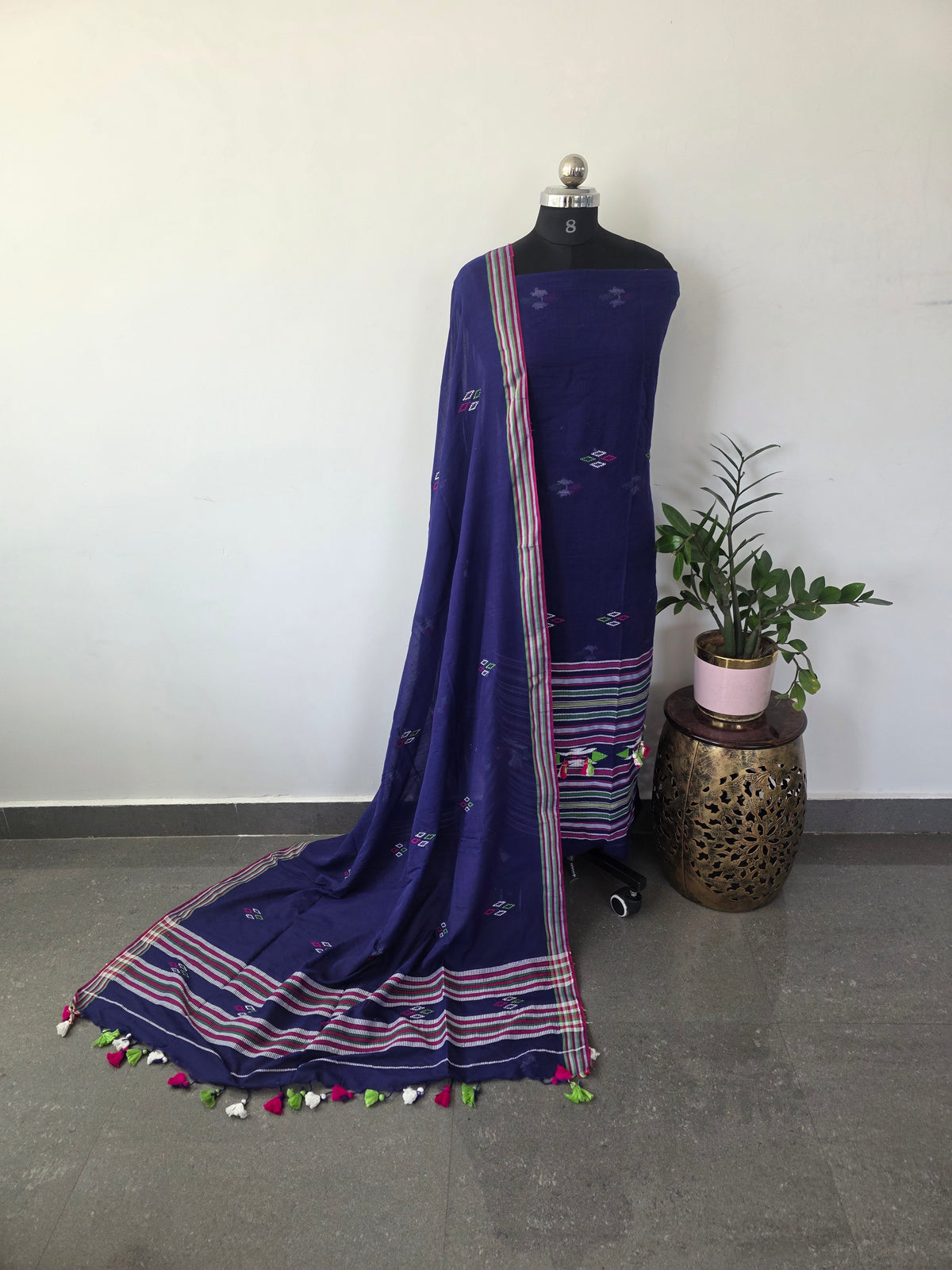 Bhujodi salwar set - LH30