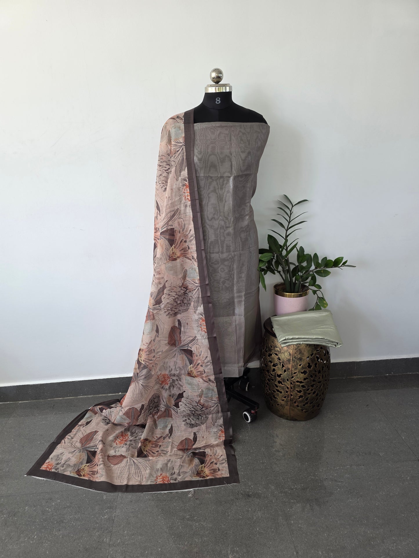 Fancy tissue silk set - 17