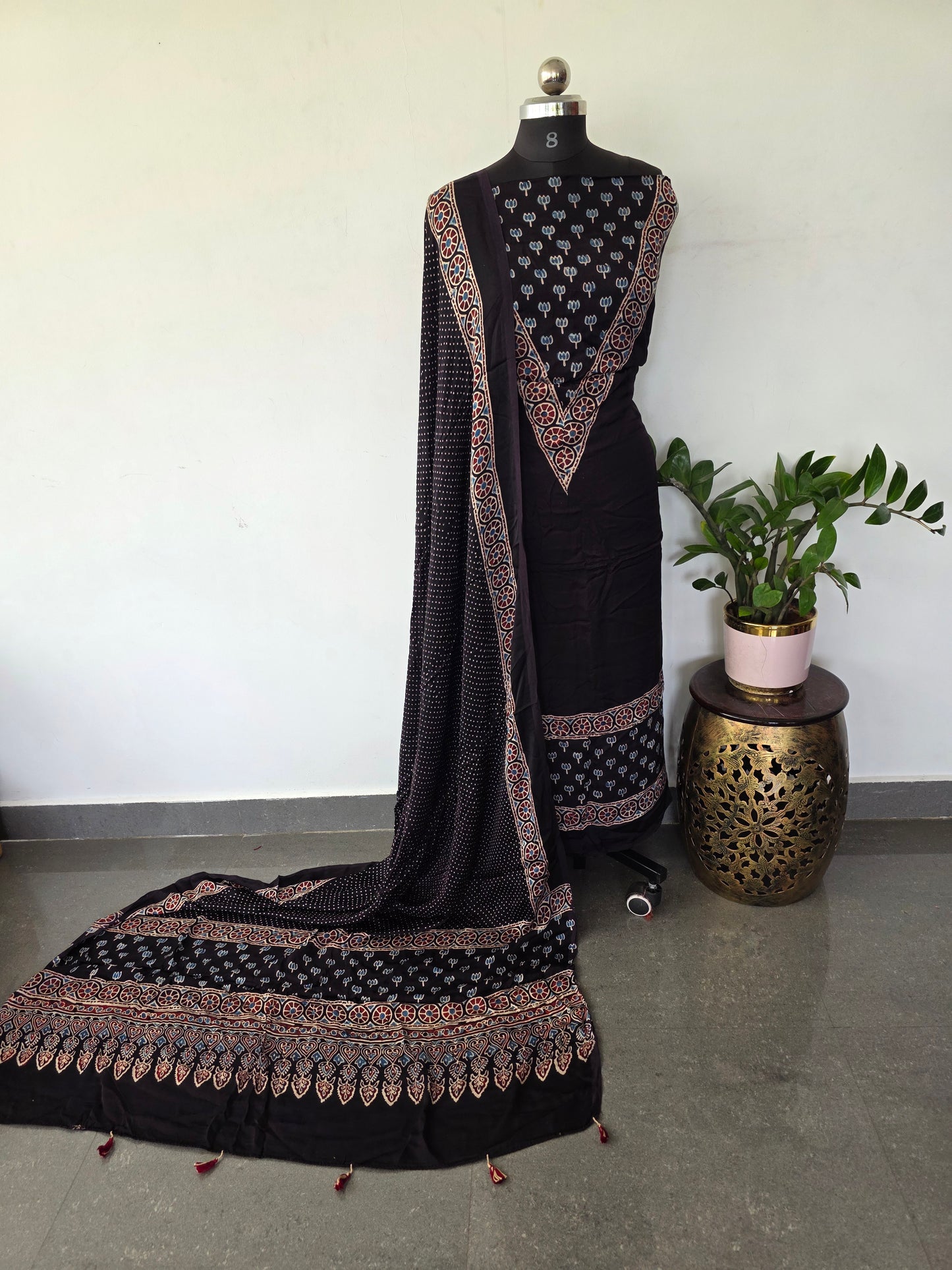 Handcrafted ajrakh modal silk set - HZ212