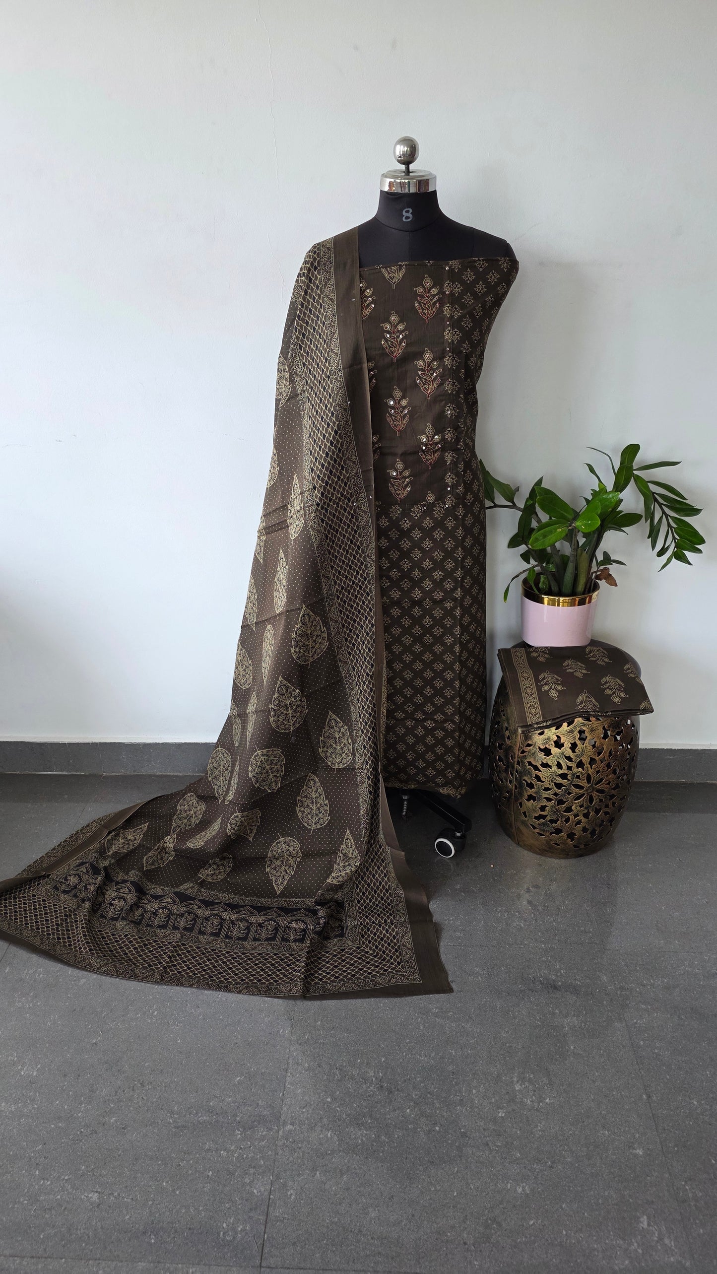 Jaipuri embroidery cotton set - JA804