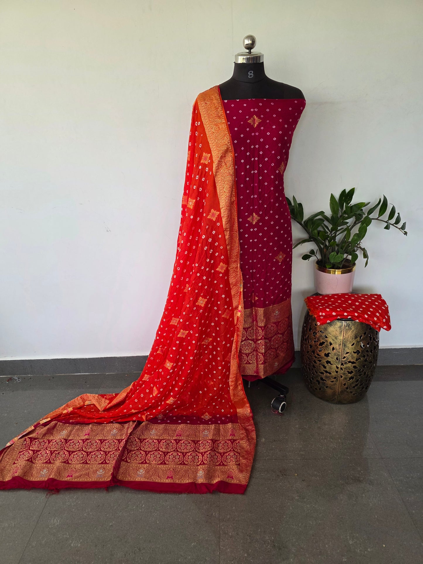 Handcrafted Dola silk banarasi bandhani set -BN143