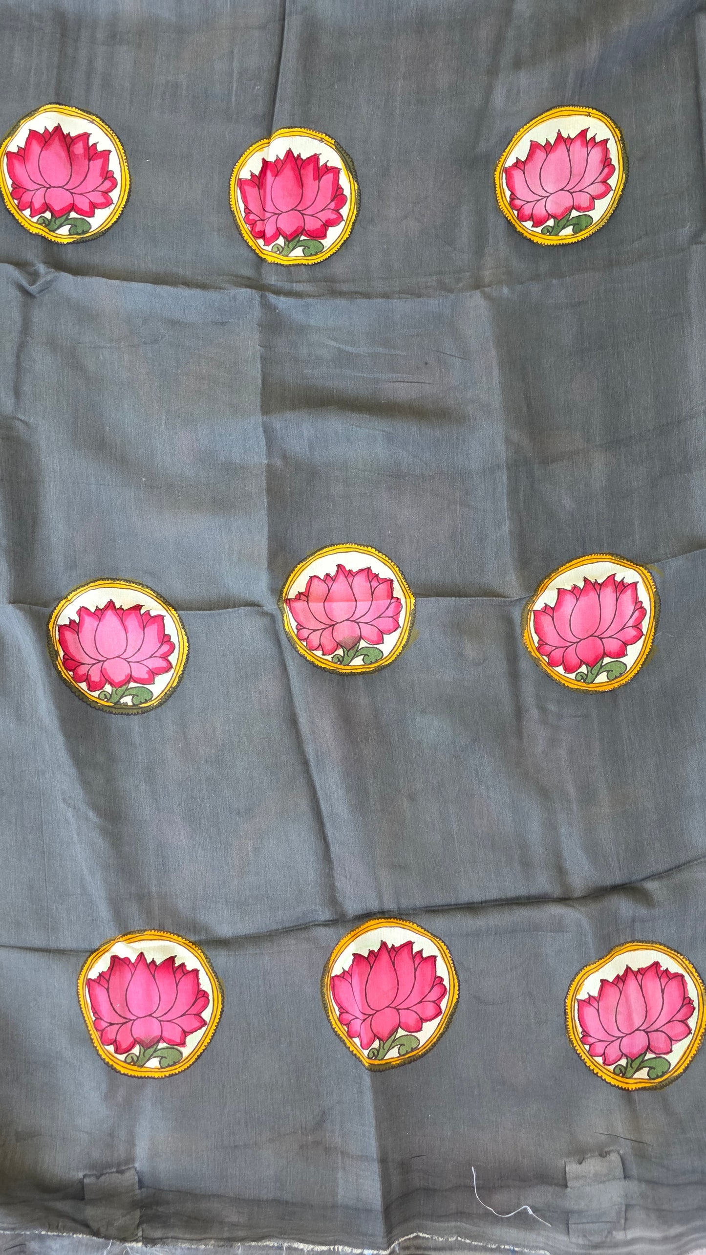 Handcrafted Kalahasthi Penkalamkari bangalore silk set - KH173