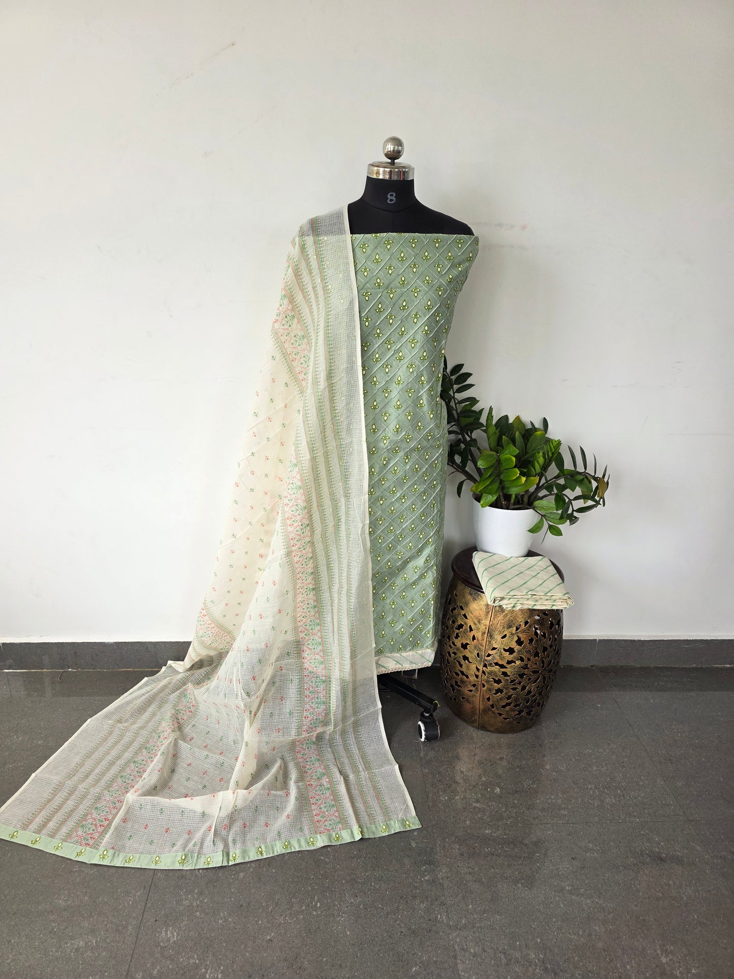 Pure pintuck cotton set - 236