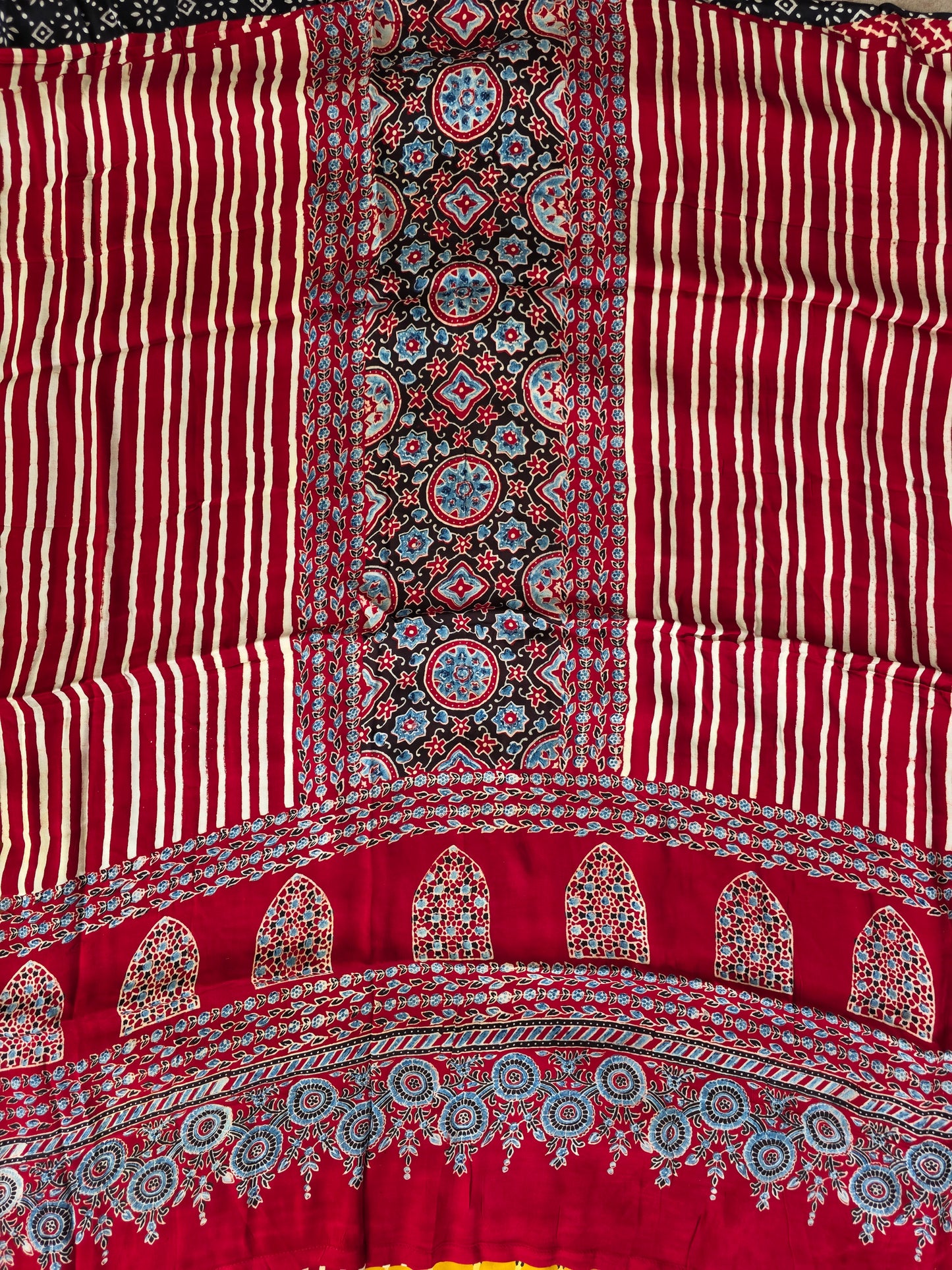 Handcrafted ajrakh modal silk with lagdi patta shawl set - HZ145