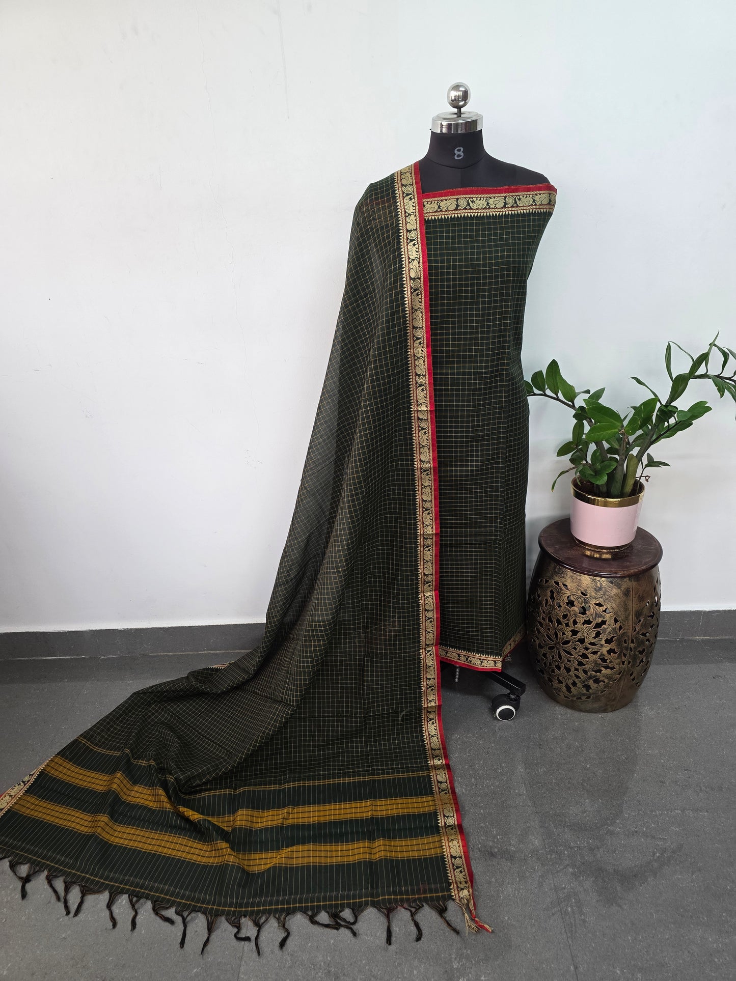 Checked Mercerised narayanapet salwar set with elephant border (4.5 meters)- NA525