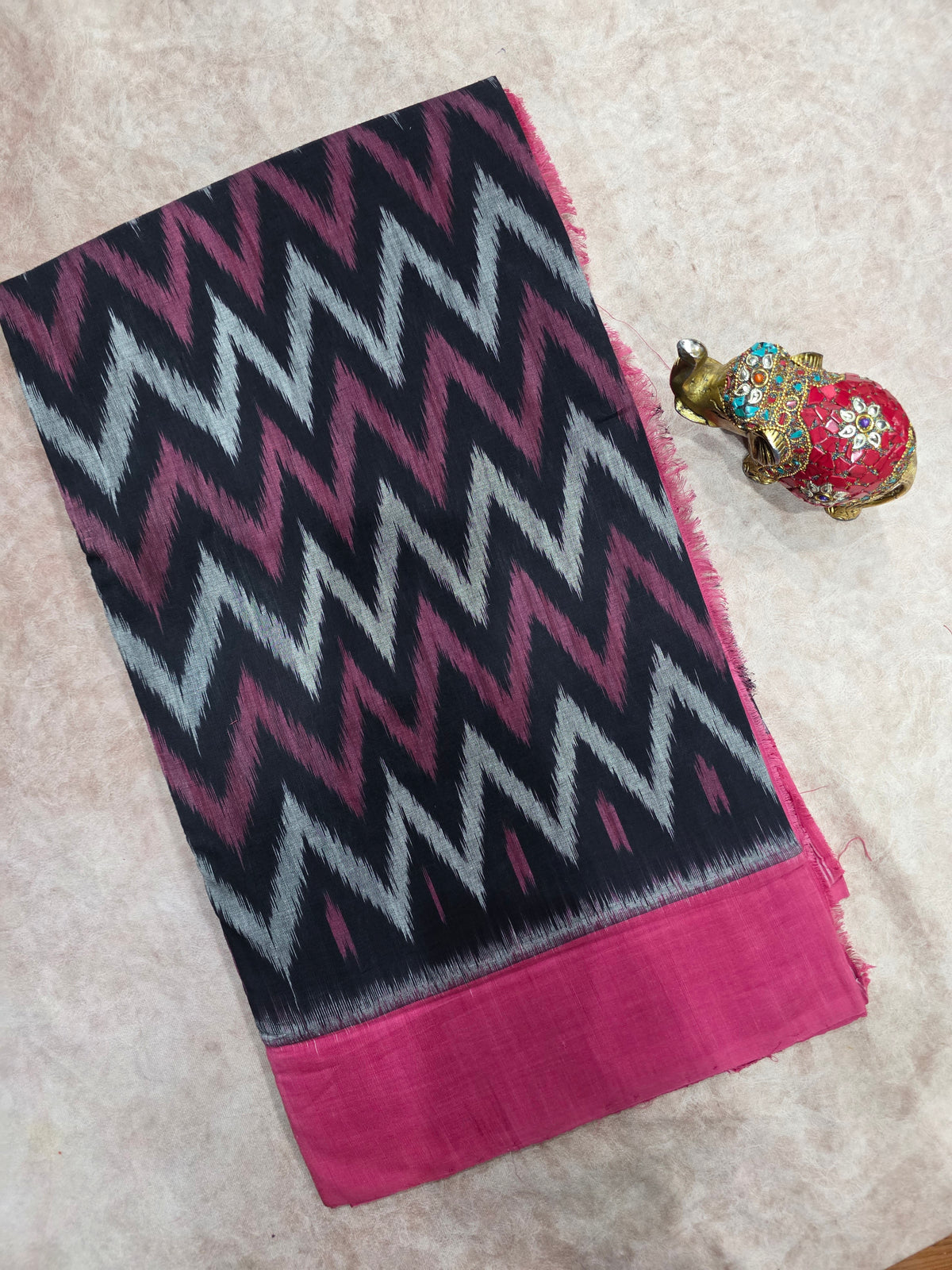 Handloom ikkat soft cotton saree - WW233