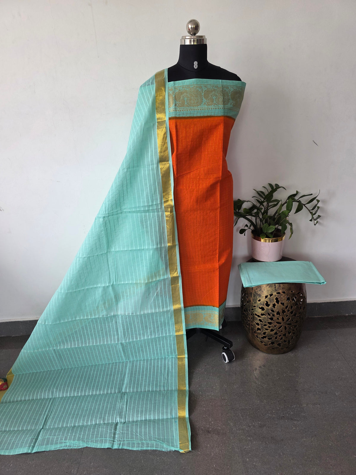 Madurai sungudi zari kattam salwar set -MS131
