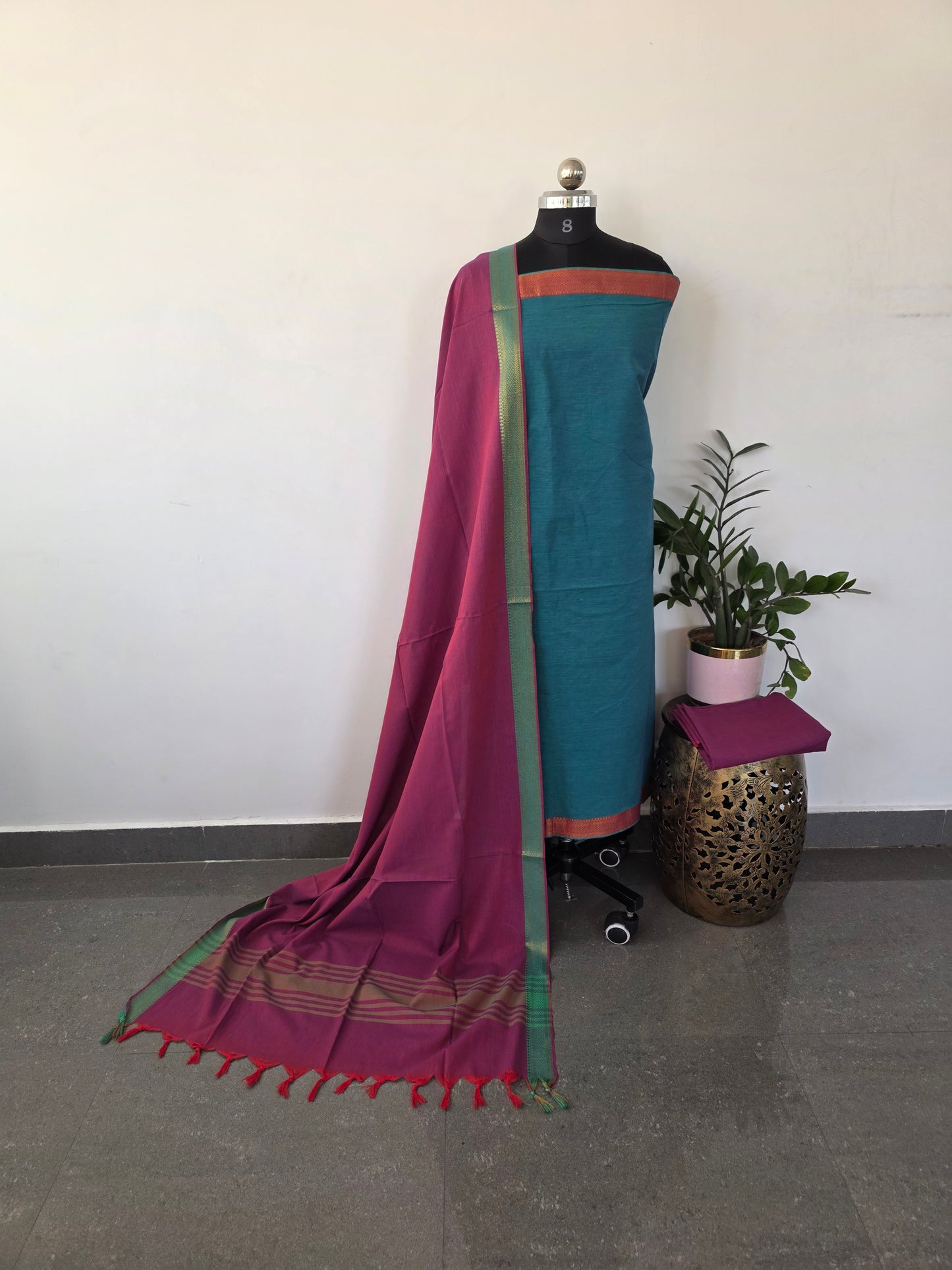 Handloom cotton with mangalagiri border - HH4