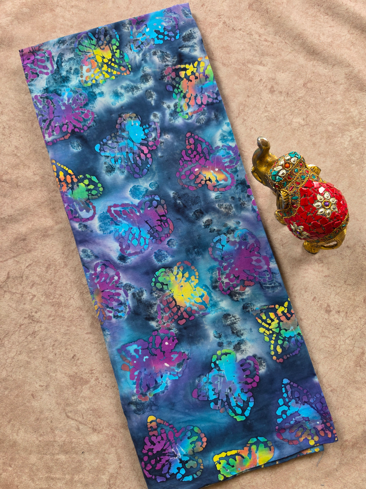 Handcrafted batik cotton running material -HB130
