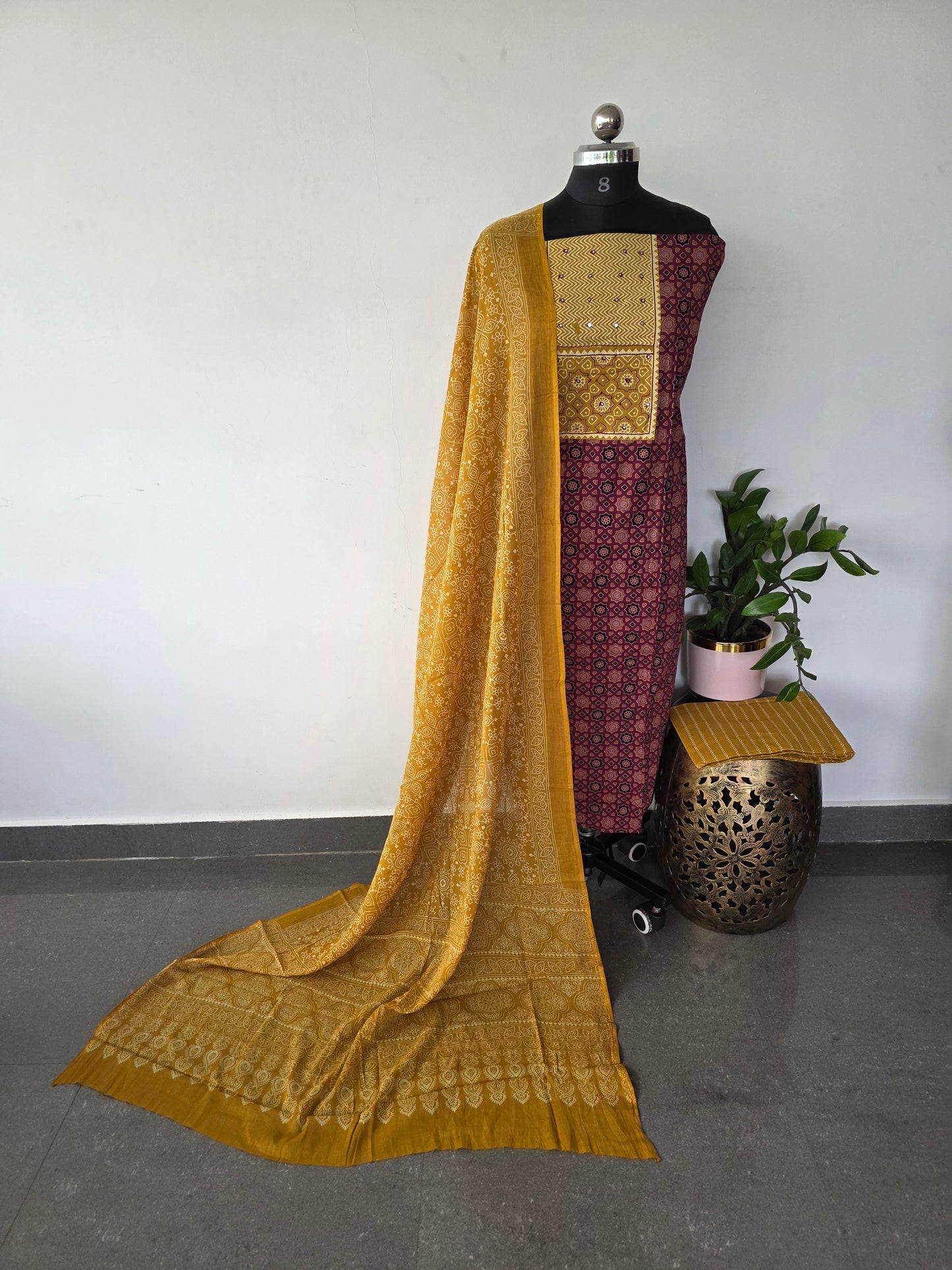 Gamthi ajrakh cotton set - BA277