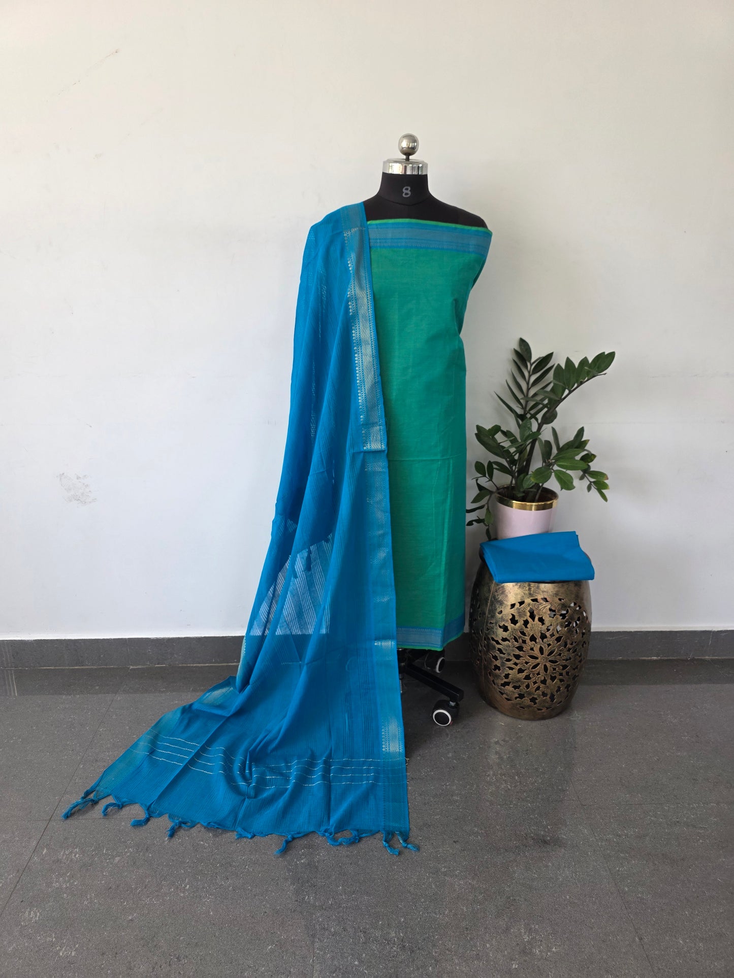 Pure handloom cotton with mangalagiri border -MN14