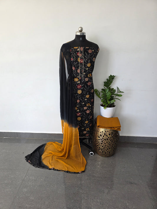 Cabsule set with chiffon shawl - black with mustard bottom