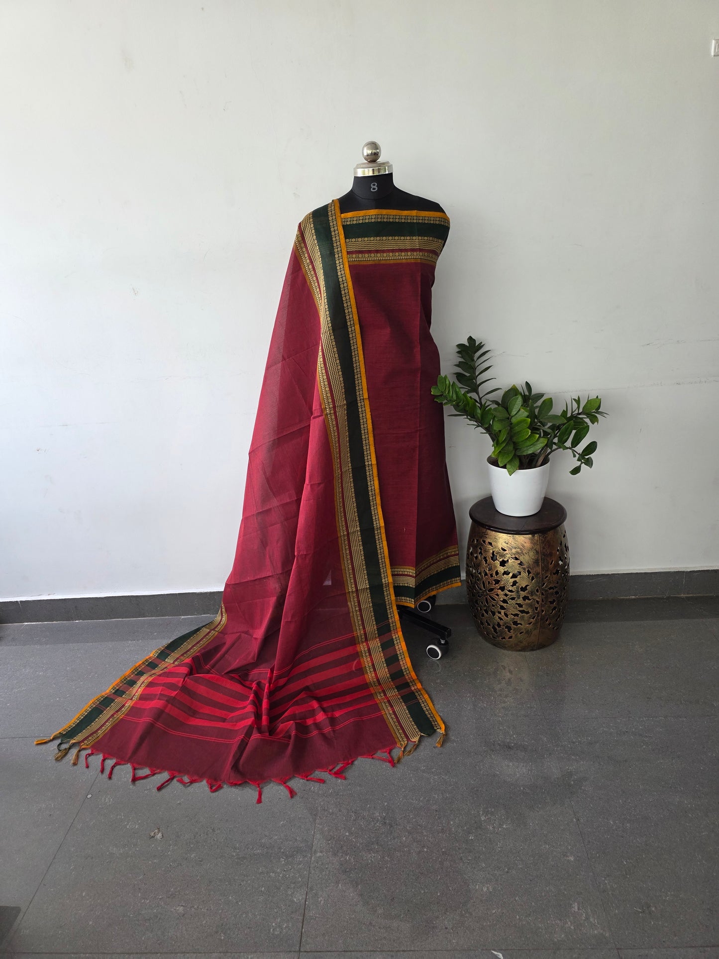 Premium kanchi cotton set [2 pc set ] - maroon with green border