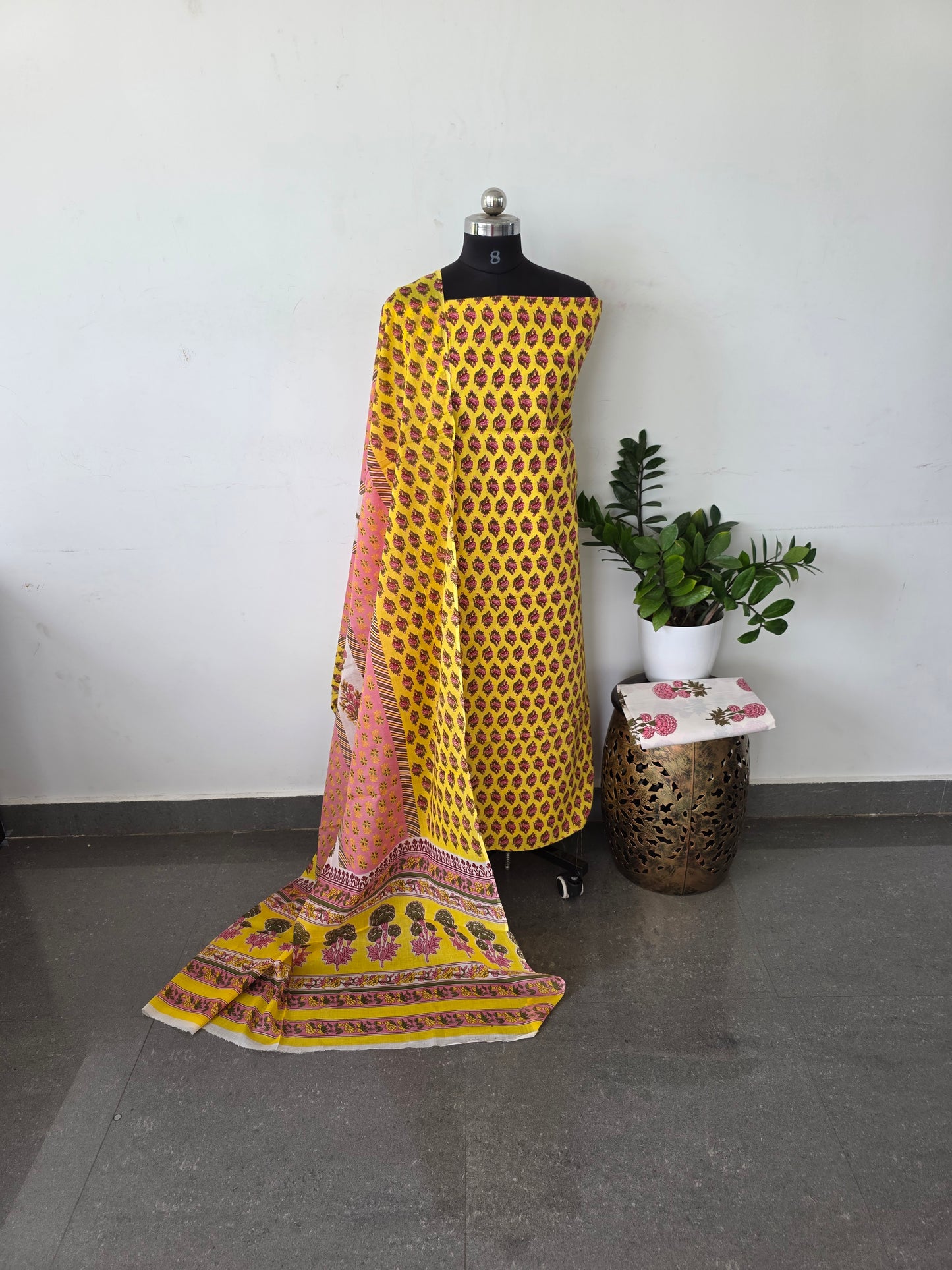 Pure jaipuri cotton set - Yellow rose