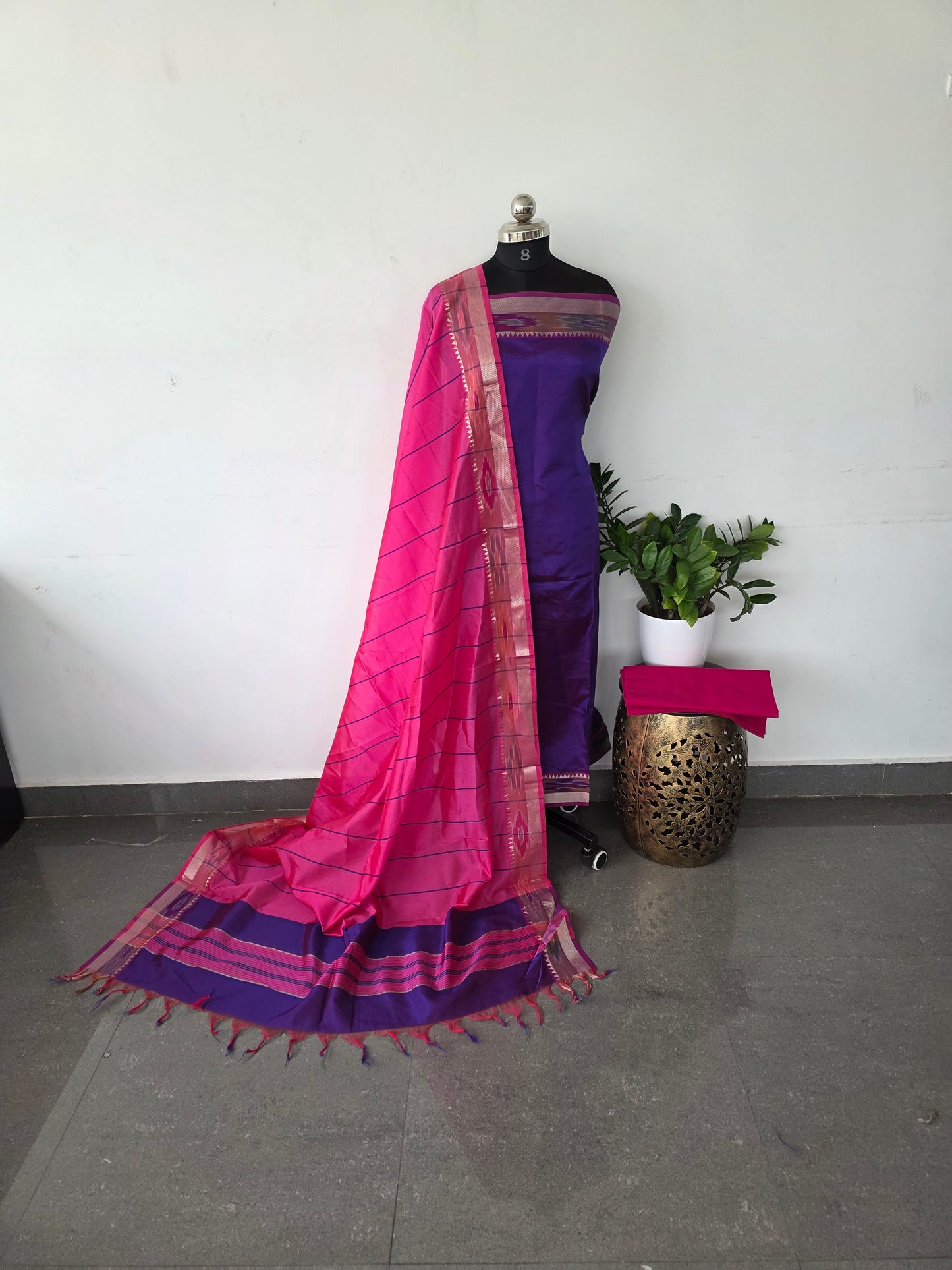Premium mangalagiri silk set with pochampally border - violet with pink