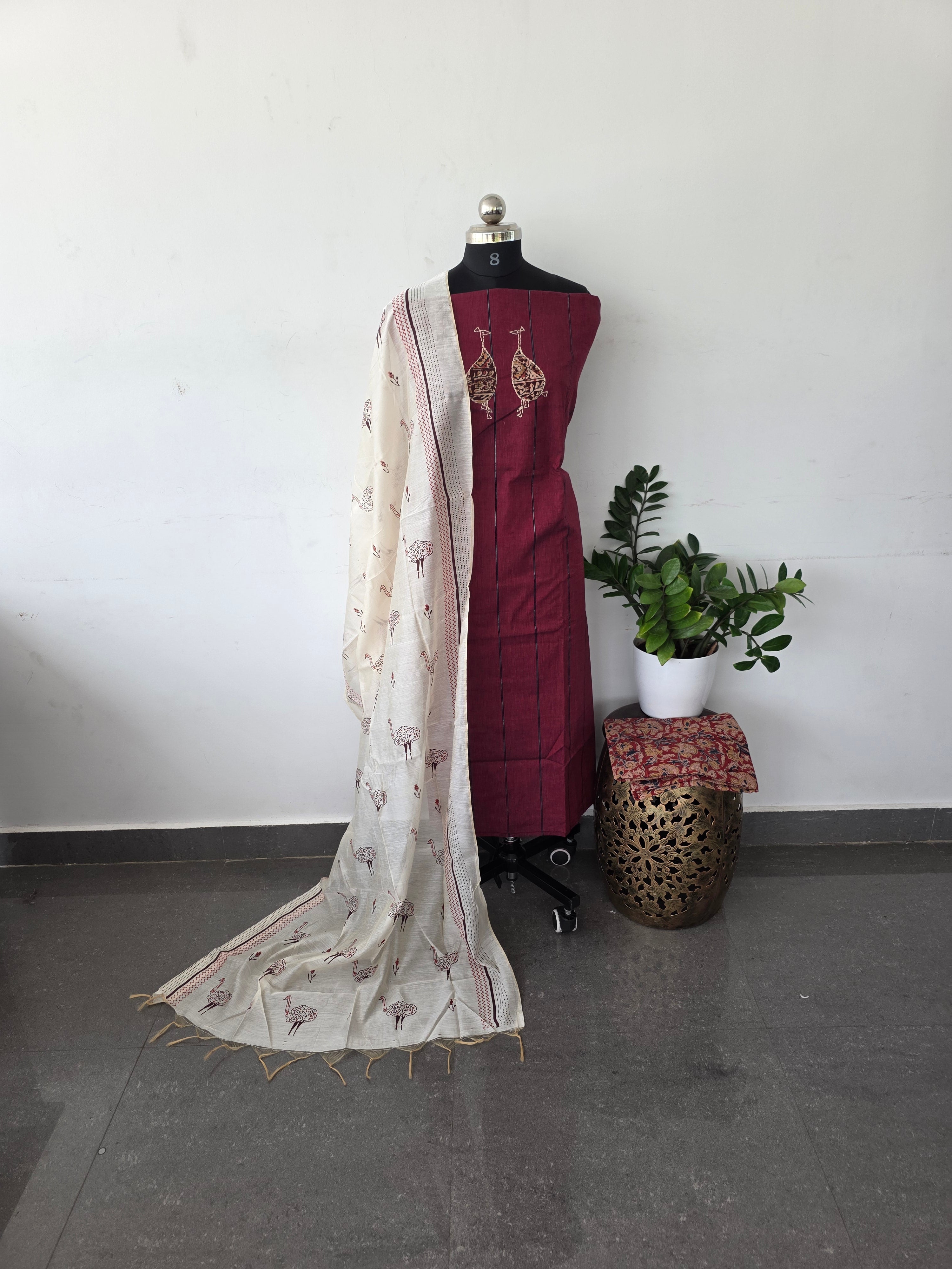 Premium applique cotton with kakamkari set - red crane