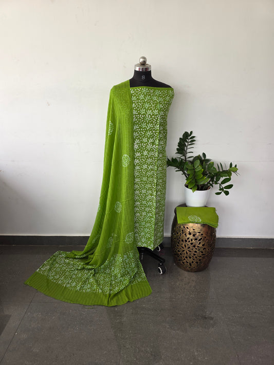 Light weight pure wax batik cotton set - green B9