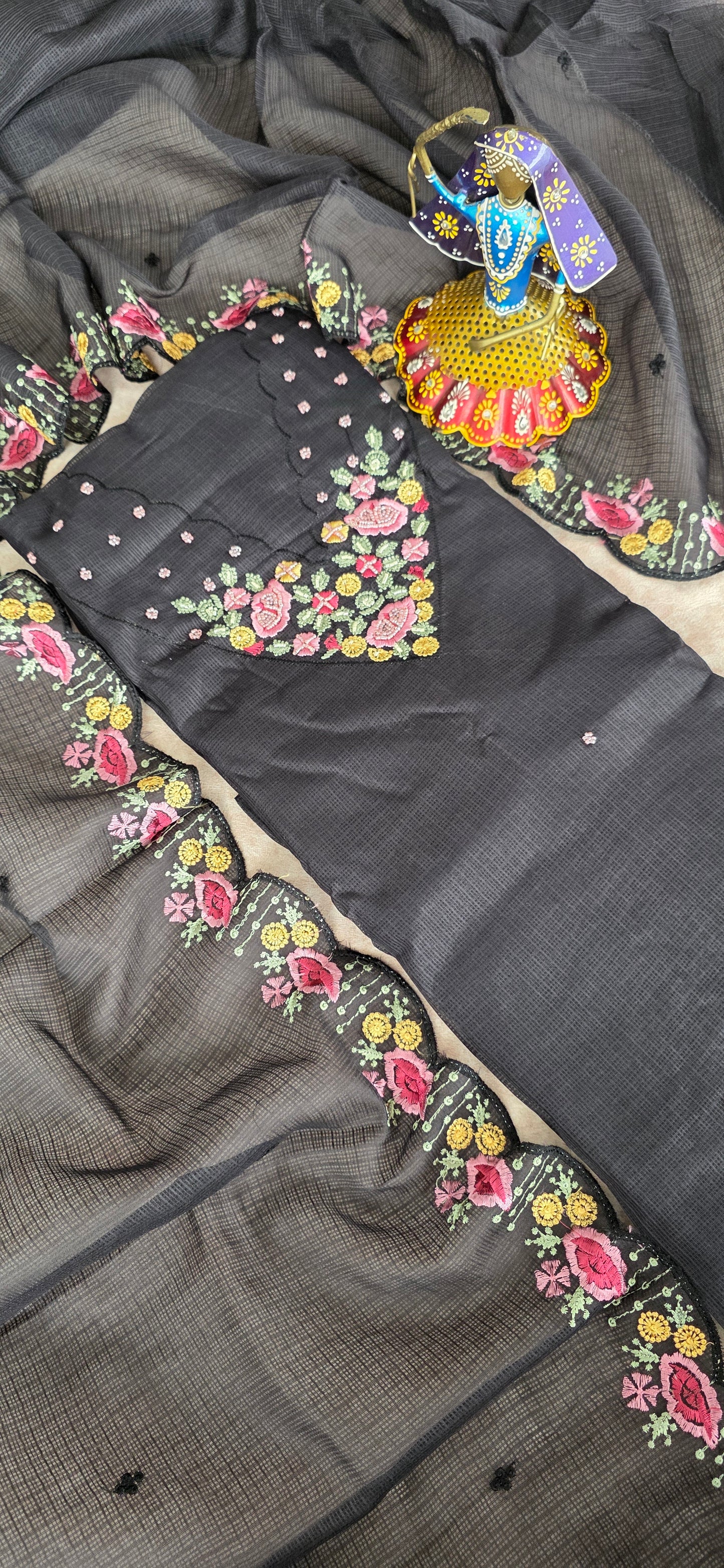 Premium parsley embroidery kota set [ with lining ] set - black