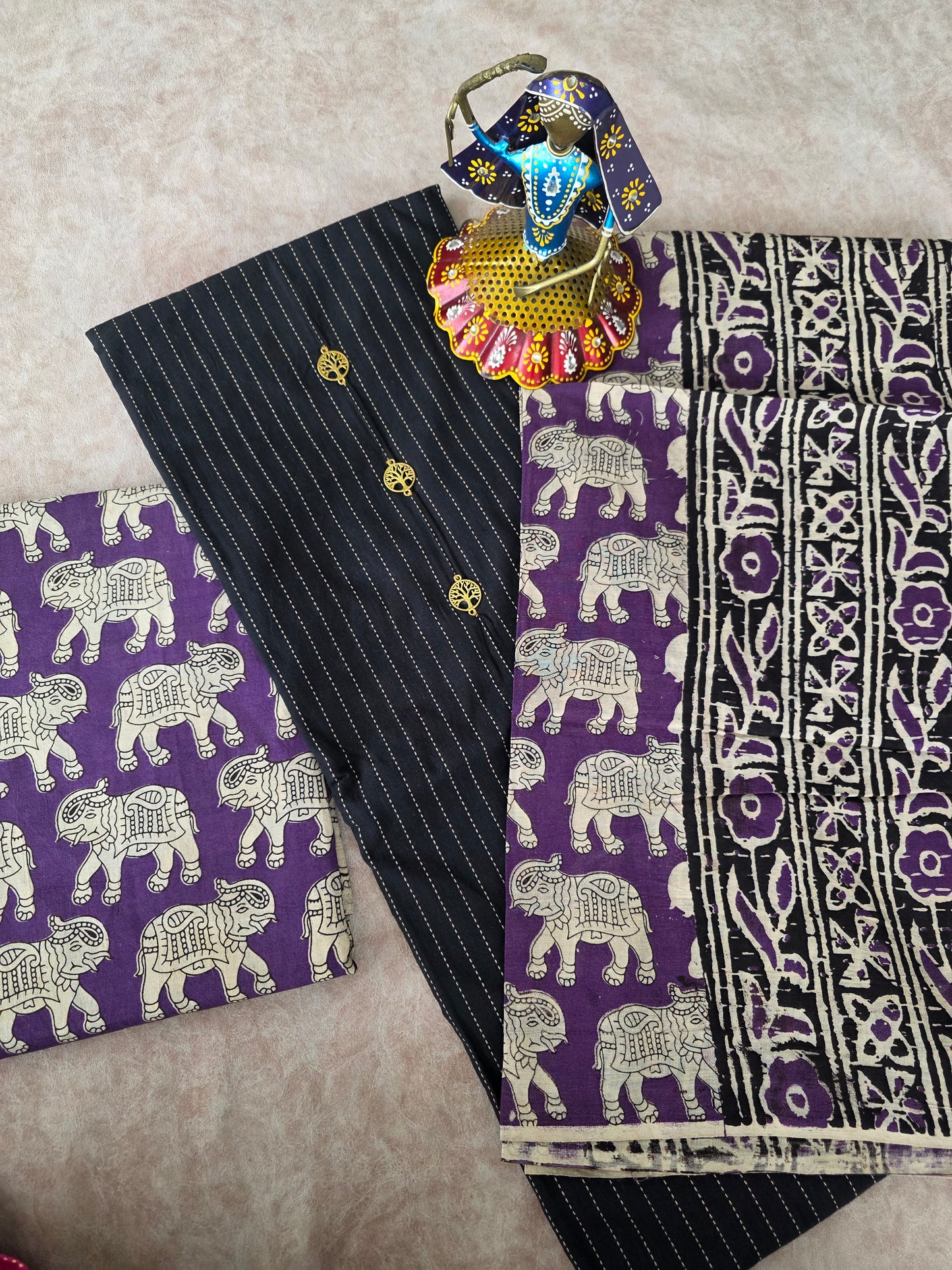 Premium kantha cotton set with pure kalamkari cotton shawl - Black with voilet
