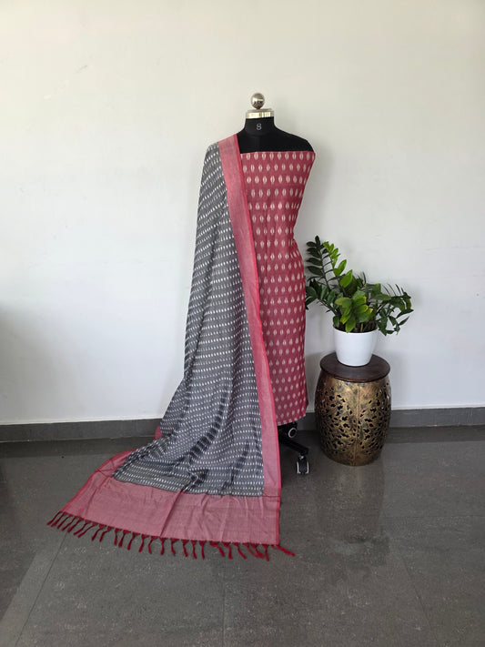 Mercerised ikkat cotton top with mul ikkat shawl - w8