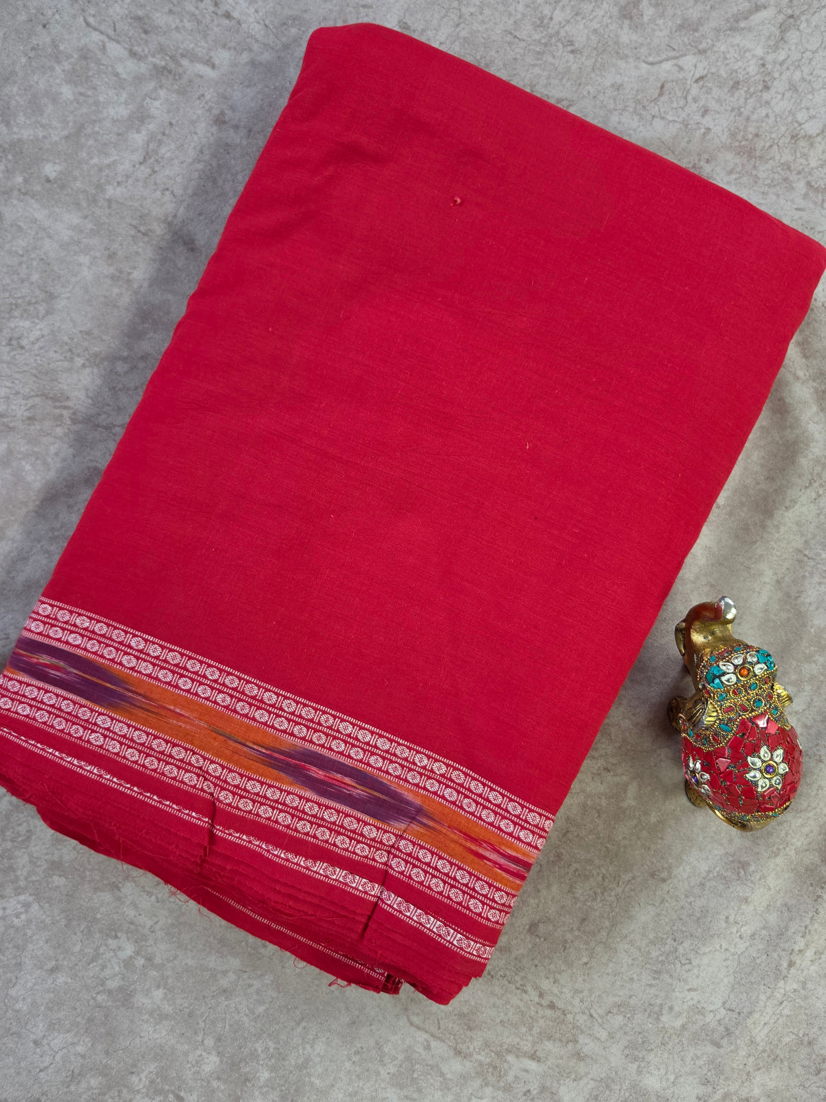 Pochampally prewashed south cotton fabric-HRM473