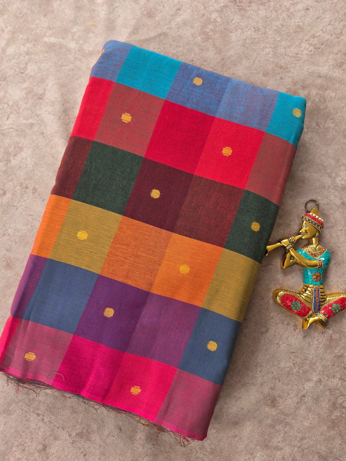 Madras kattam prewashed with butta weave fabric (4 inches*4 inches) -MD184